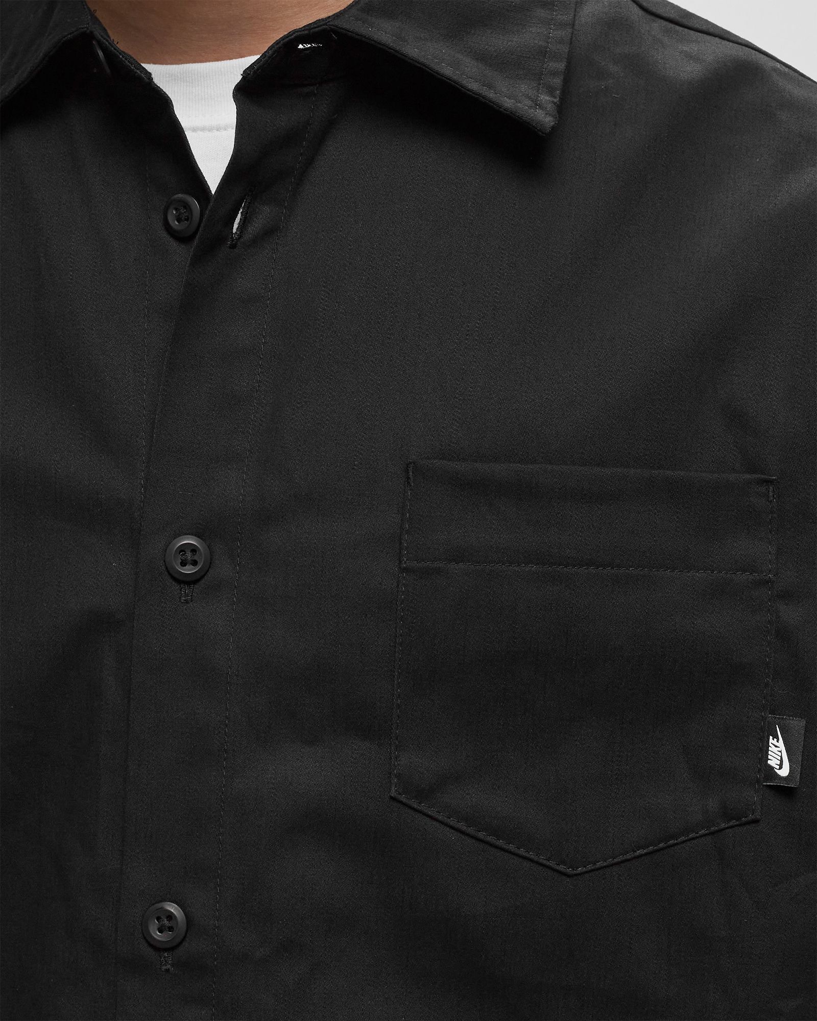 CLUB BTN DOWN WOVEN SHORTSLEEVE TOP