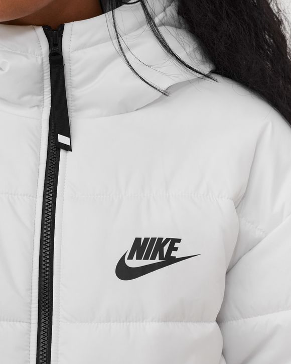 Nike SPORTSWEAR THERMA-FIT REPEL WOMEN'S SYNTHETIC-FILL HOODED JACKET White