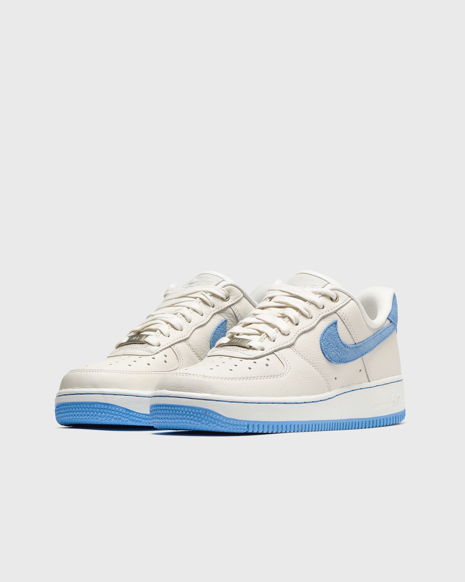 WMNS AF1 LXX