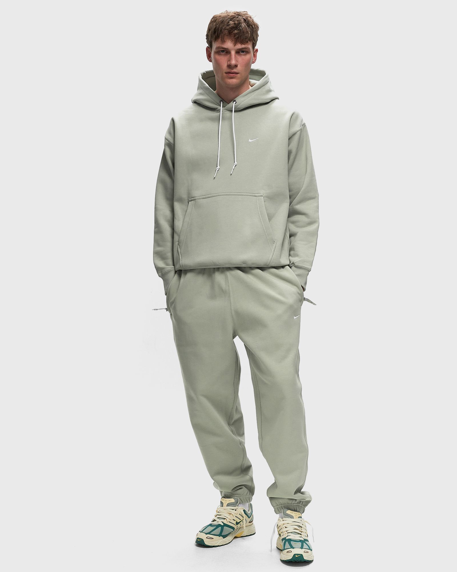 Solo Swoosh Fleece Pants