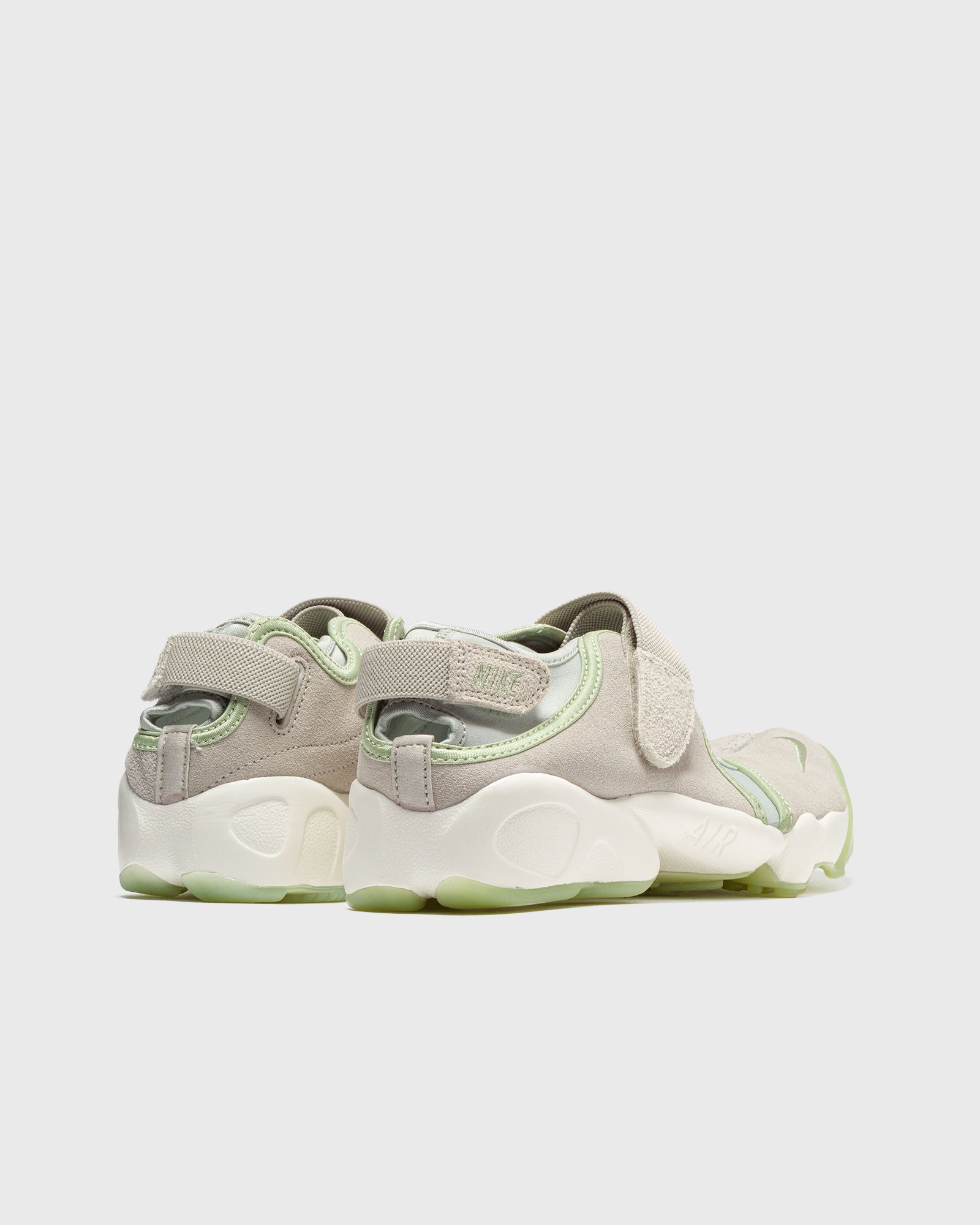 WMNS AIR RIFT