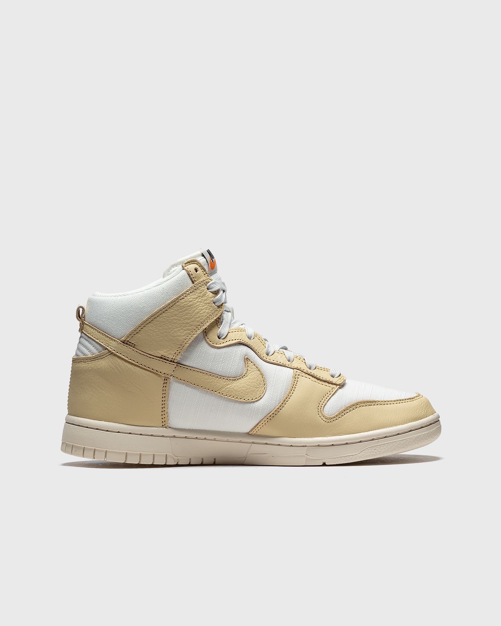 WMNS DUNK HIGH LX "TEAM GOLD"