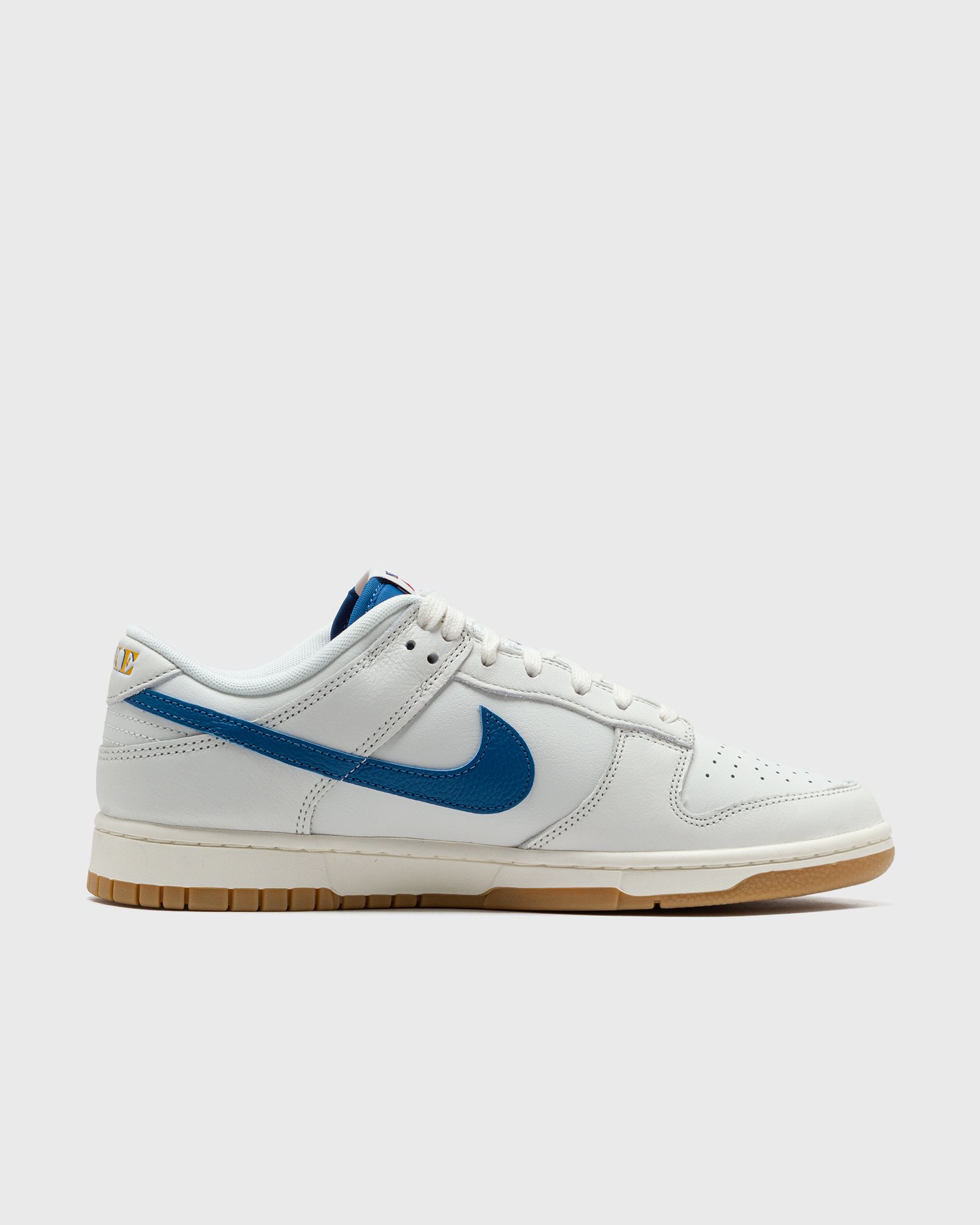 DUNK LOW SE