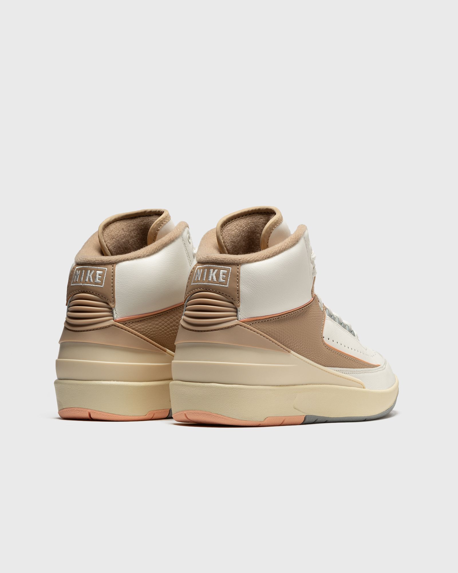 WMNS AIR JORDAN 2 RETRO