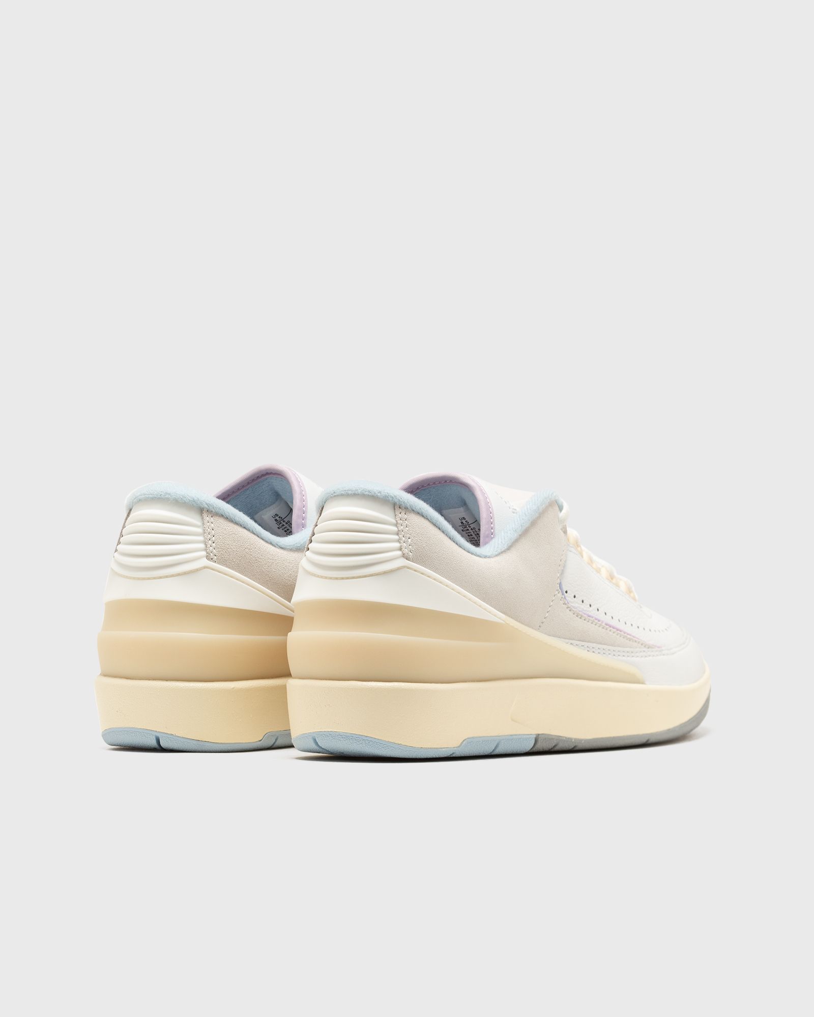 WMNS AIR JORDAN 2 RETRO LOW "LOOK, UP IN THE AIR"