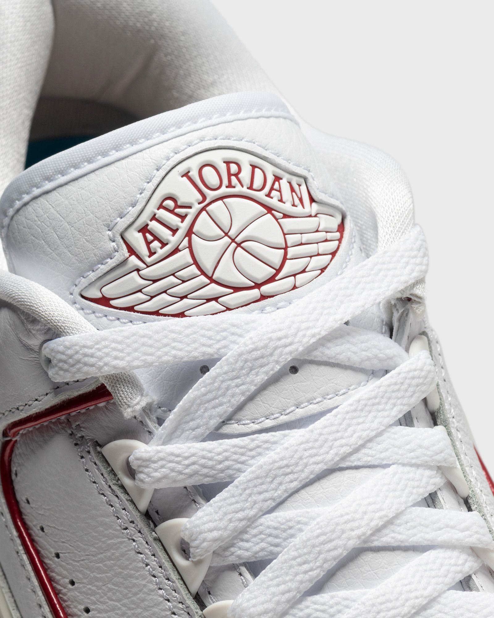 WMNS AIR JORDAN 2 RETRO LOW 'UNC to Chicago'