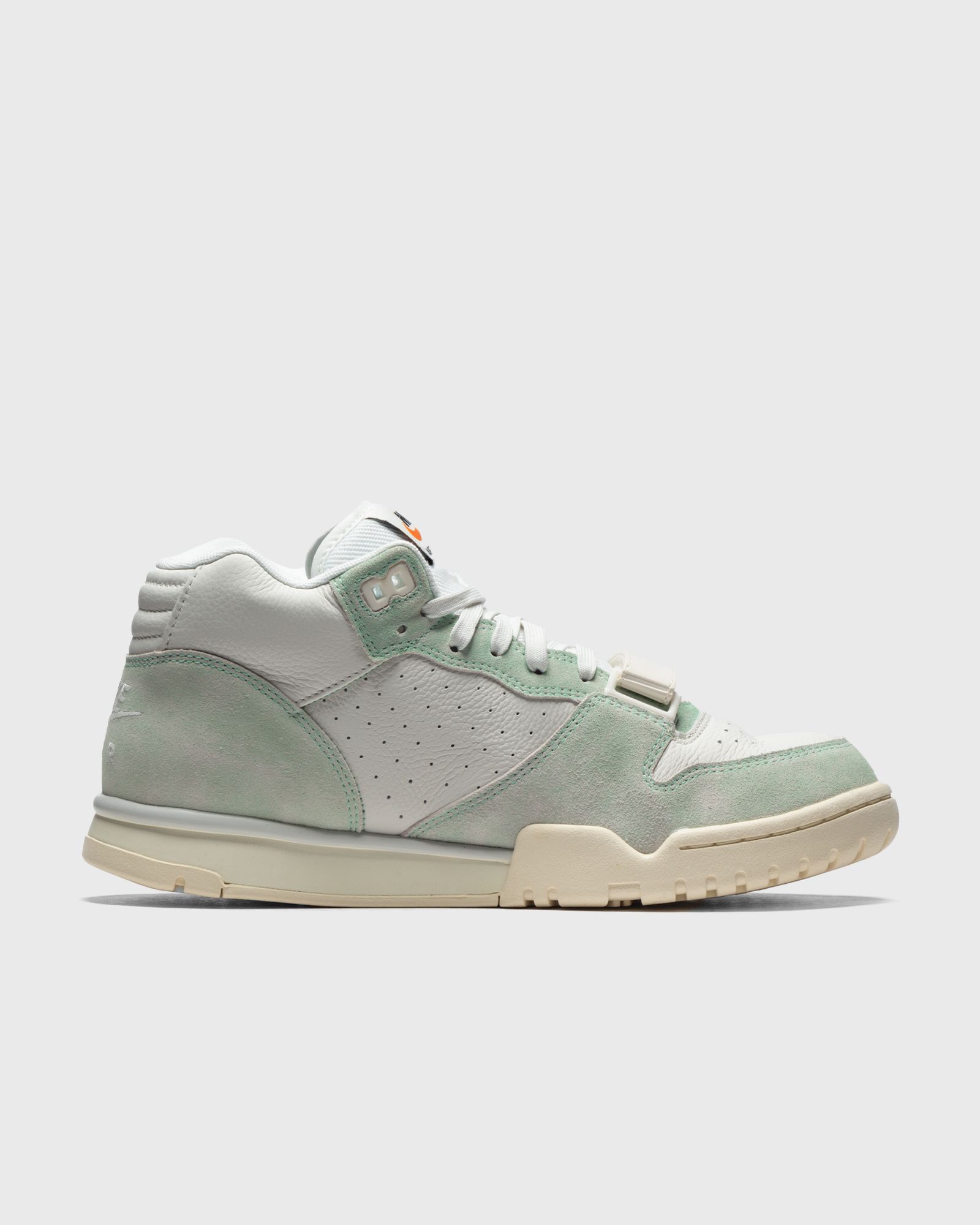 AIR TRAINER 1 "Enamel Green"