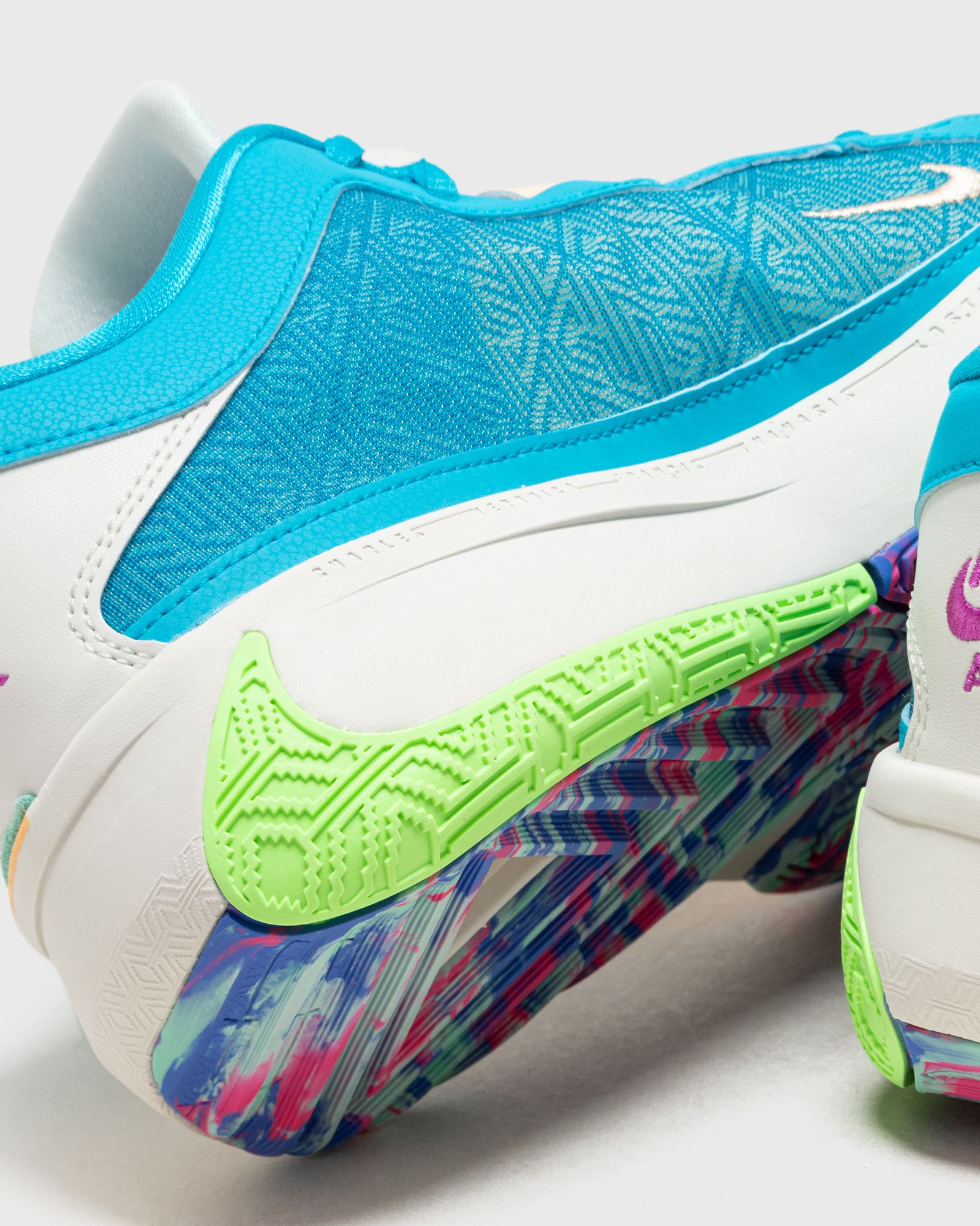 ZOOM FREAK 5 'Greece x Nigeria'