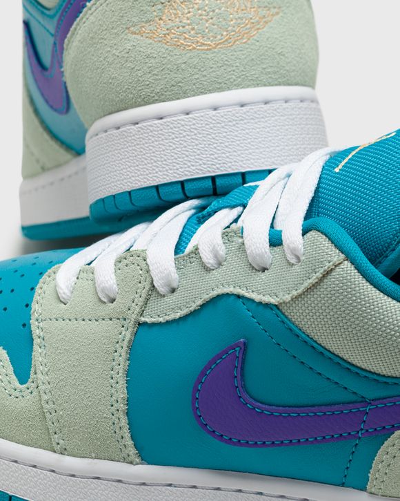 Jordan AIR JORDAN 1 LOW SE (GS) 'Aquatone' Blue/Green - PISTACHIO  FROST/CELESTIAL GOLD-AQUA