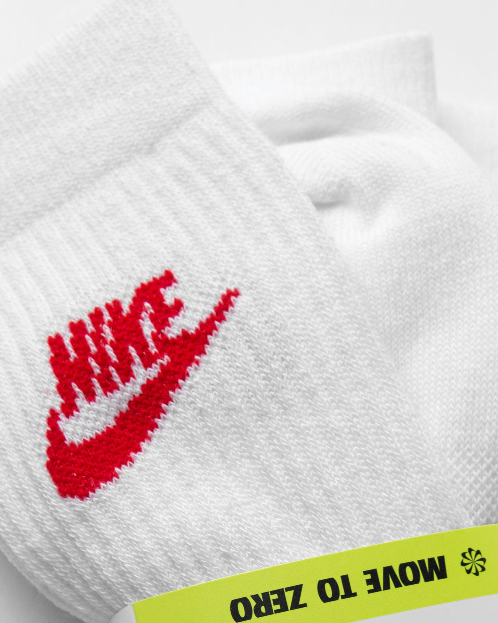 Everyday Essential Crew Socks (3 Pairs)