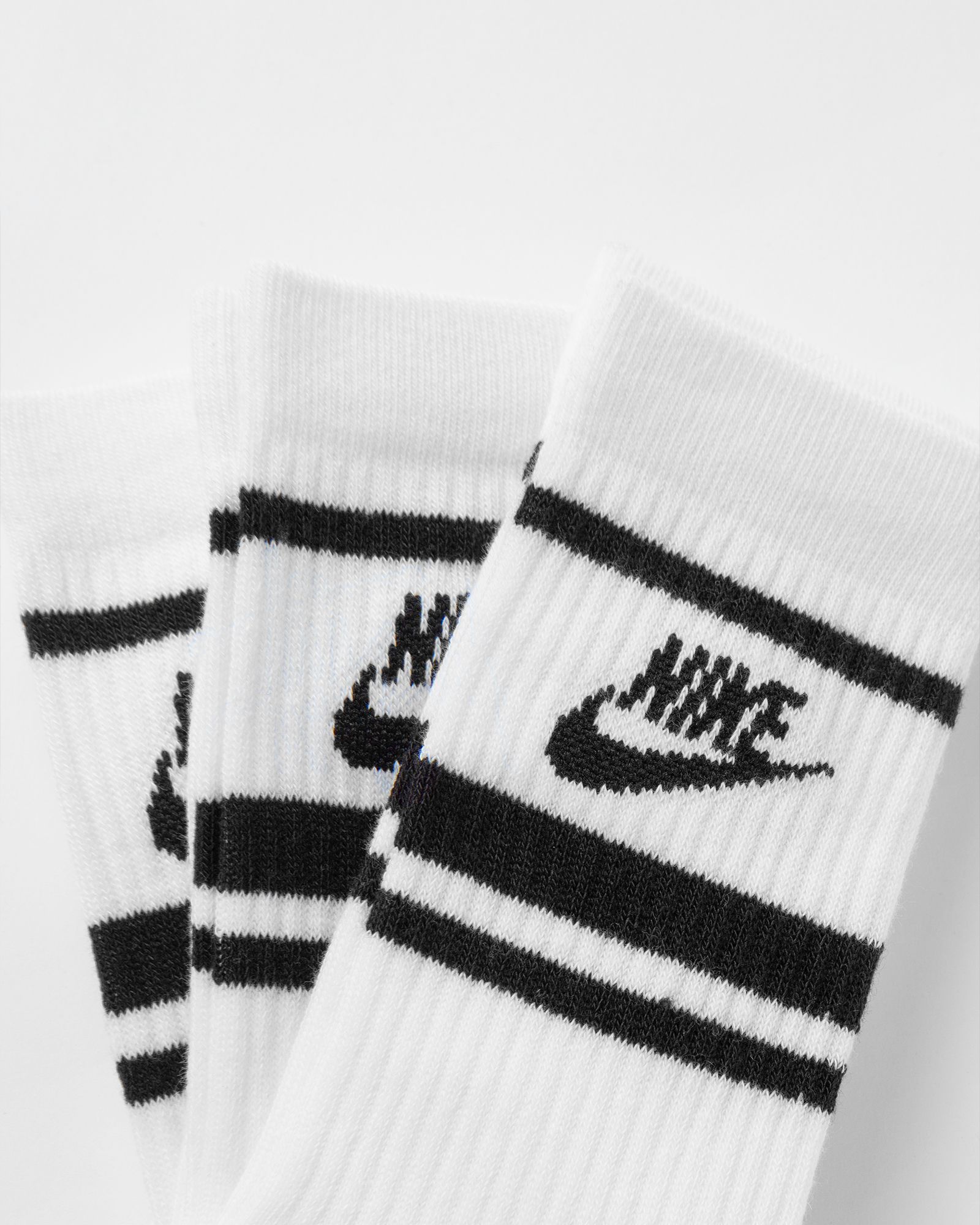 Dri-FIT Everyday Essential Crew Socks (3 Pairs)