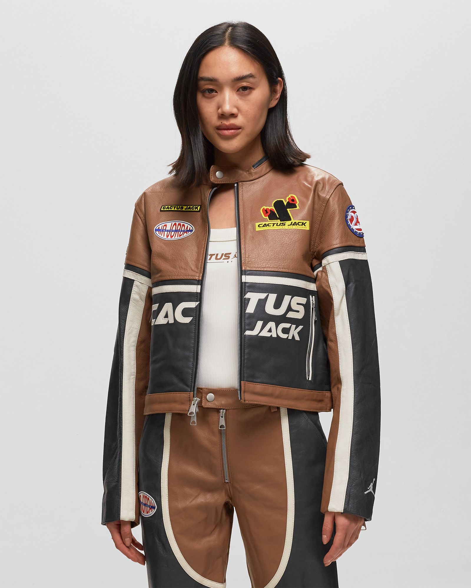 Cactus jack travis scott ジャケット Jordan x Travis Scott Cactus Jack Women's Leather Jacket