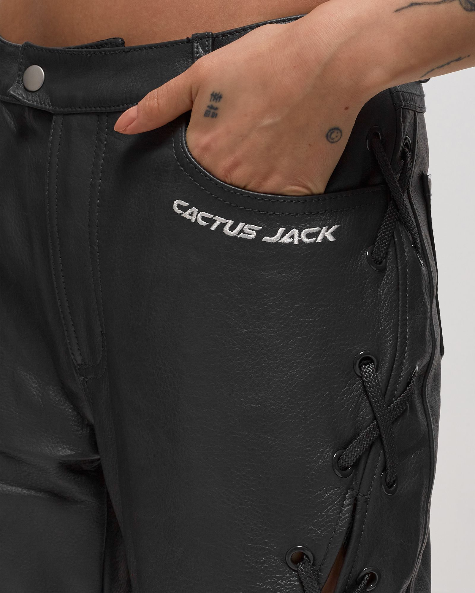 x TRAVIS SCOTT LACE PANT