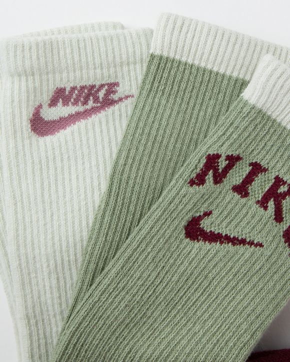Everyday Plus Cushioned Crew Socks (3 Pairs)
