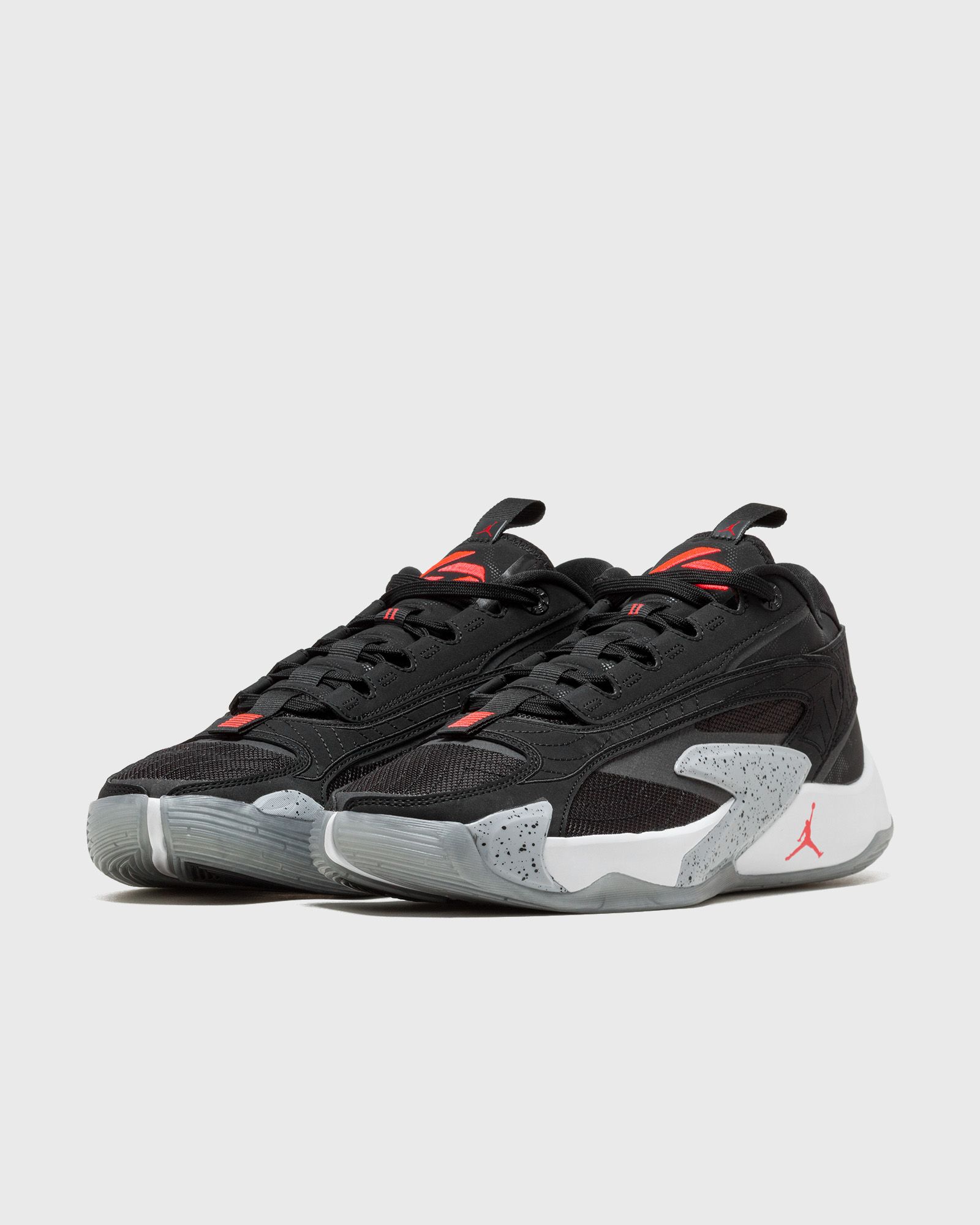 Luka 2 'Black Bright Crimson'