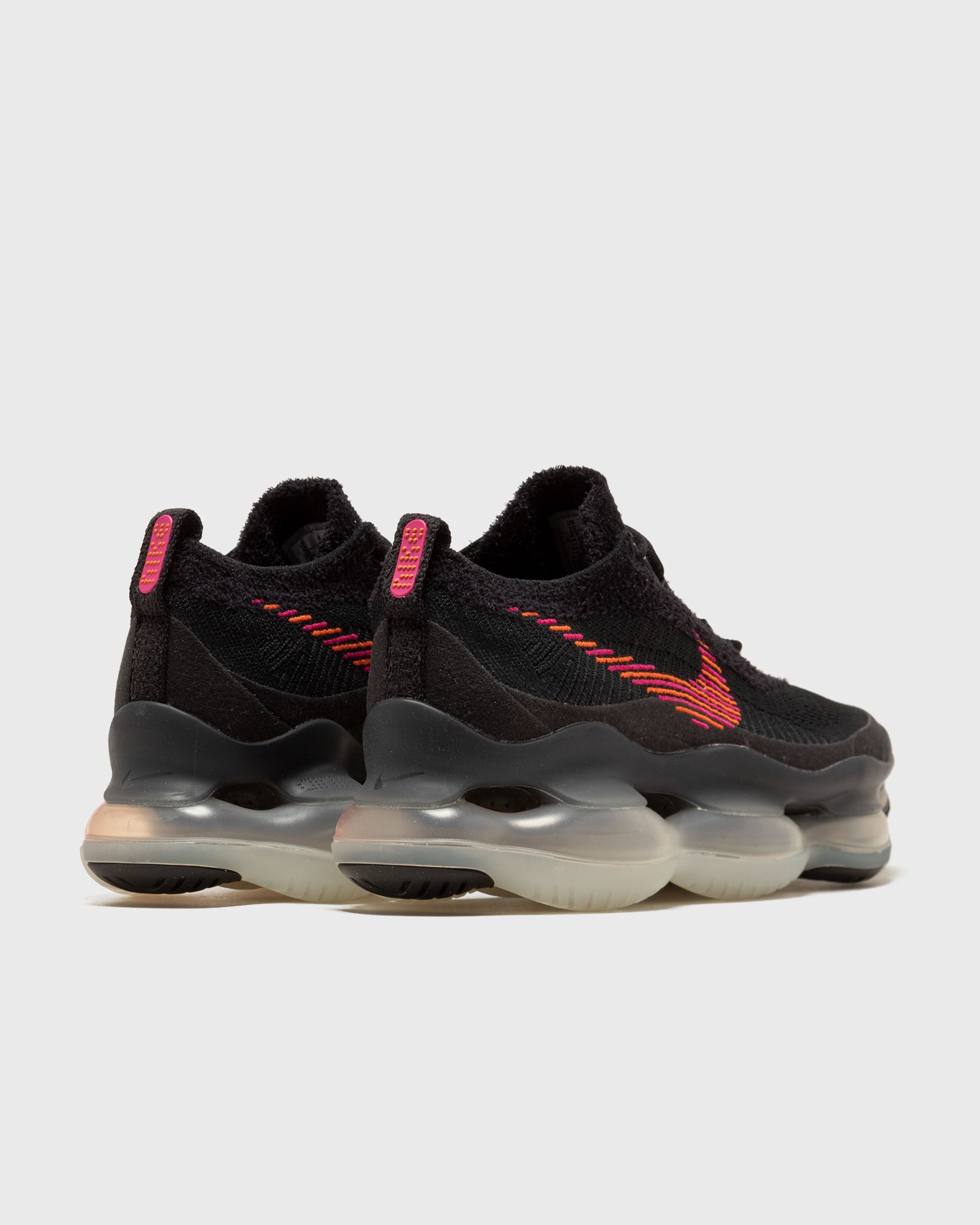 AIR MAX SCORPION FLYKNIT SE 'Black and Fireberry'