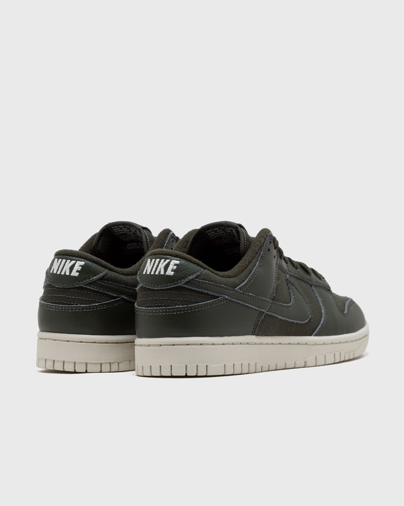 NIKE DUNK LOW RETRO PRM