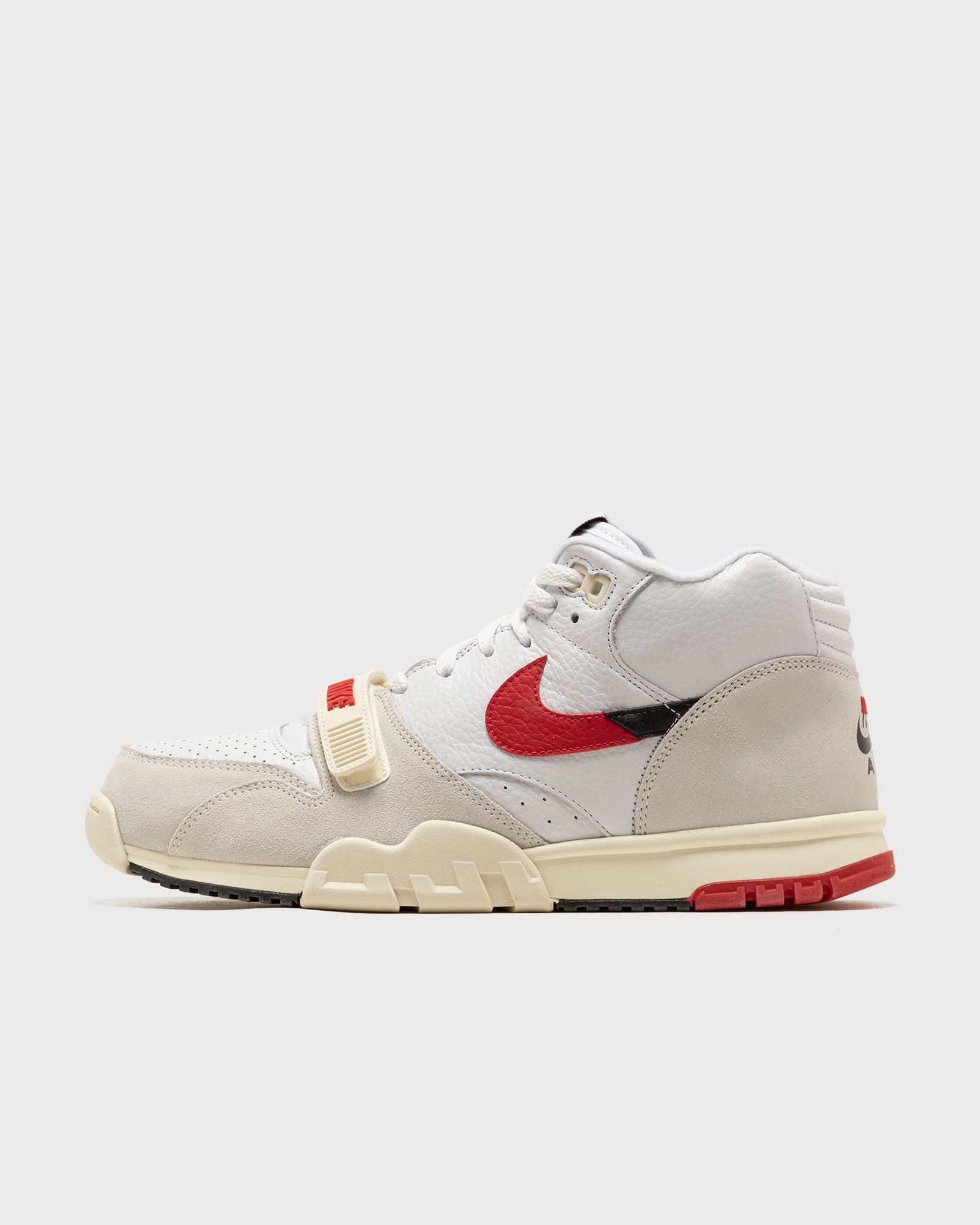 AIR TRAINER 1