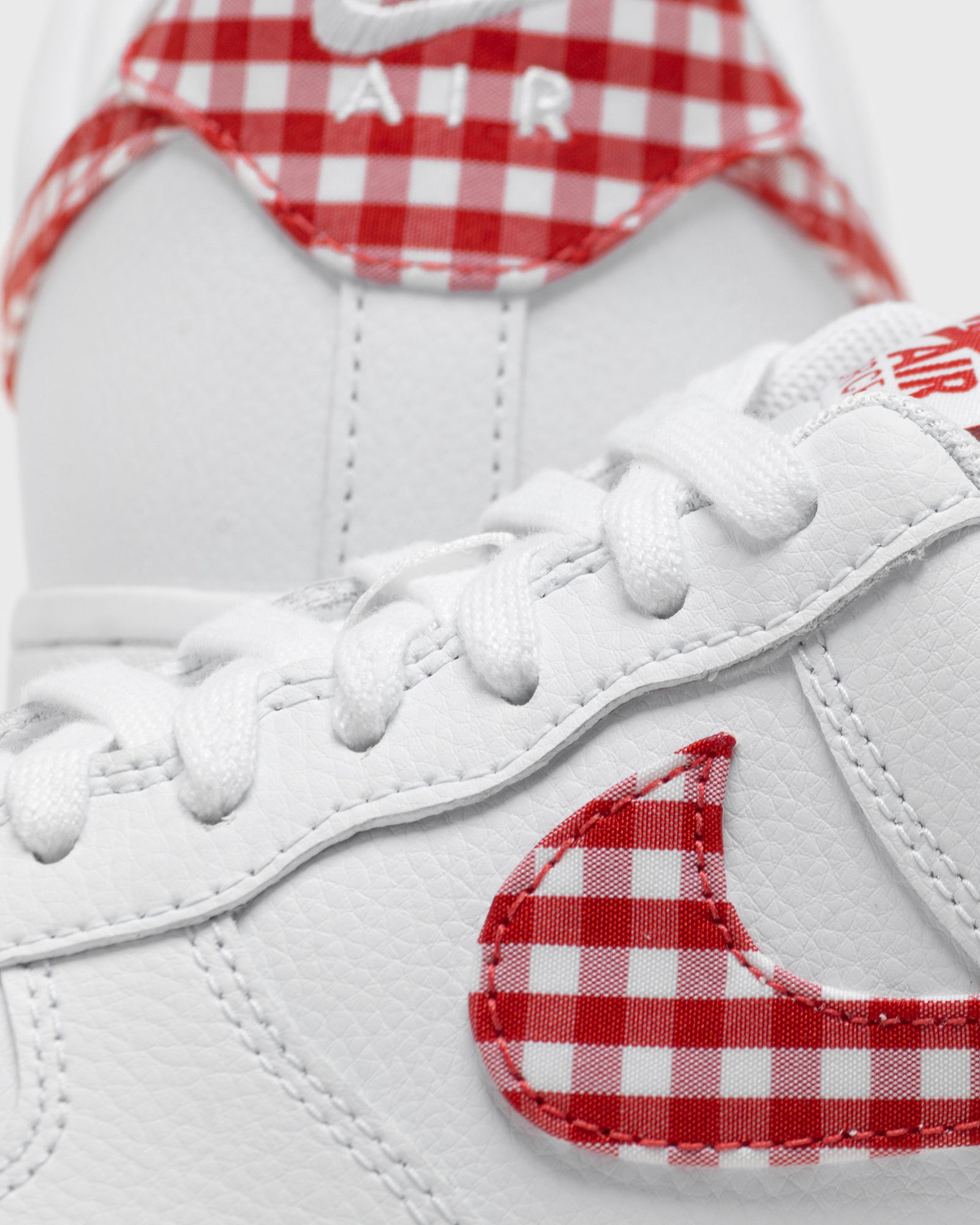 WMNS AIR FORCE 1 '07 ESS TREND