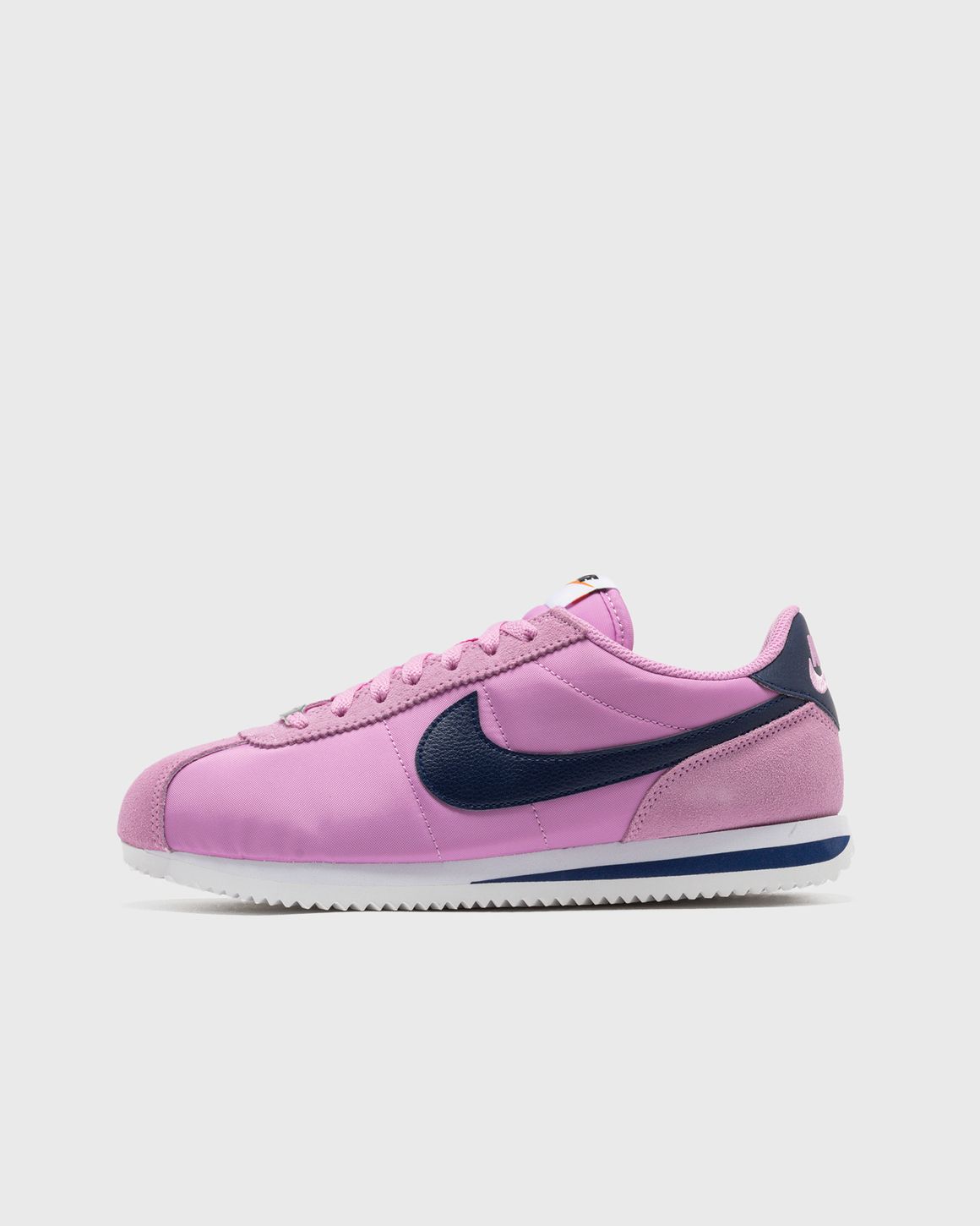 Nike wmns classic cortez hotsell