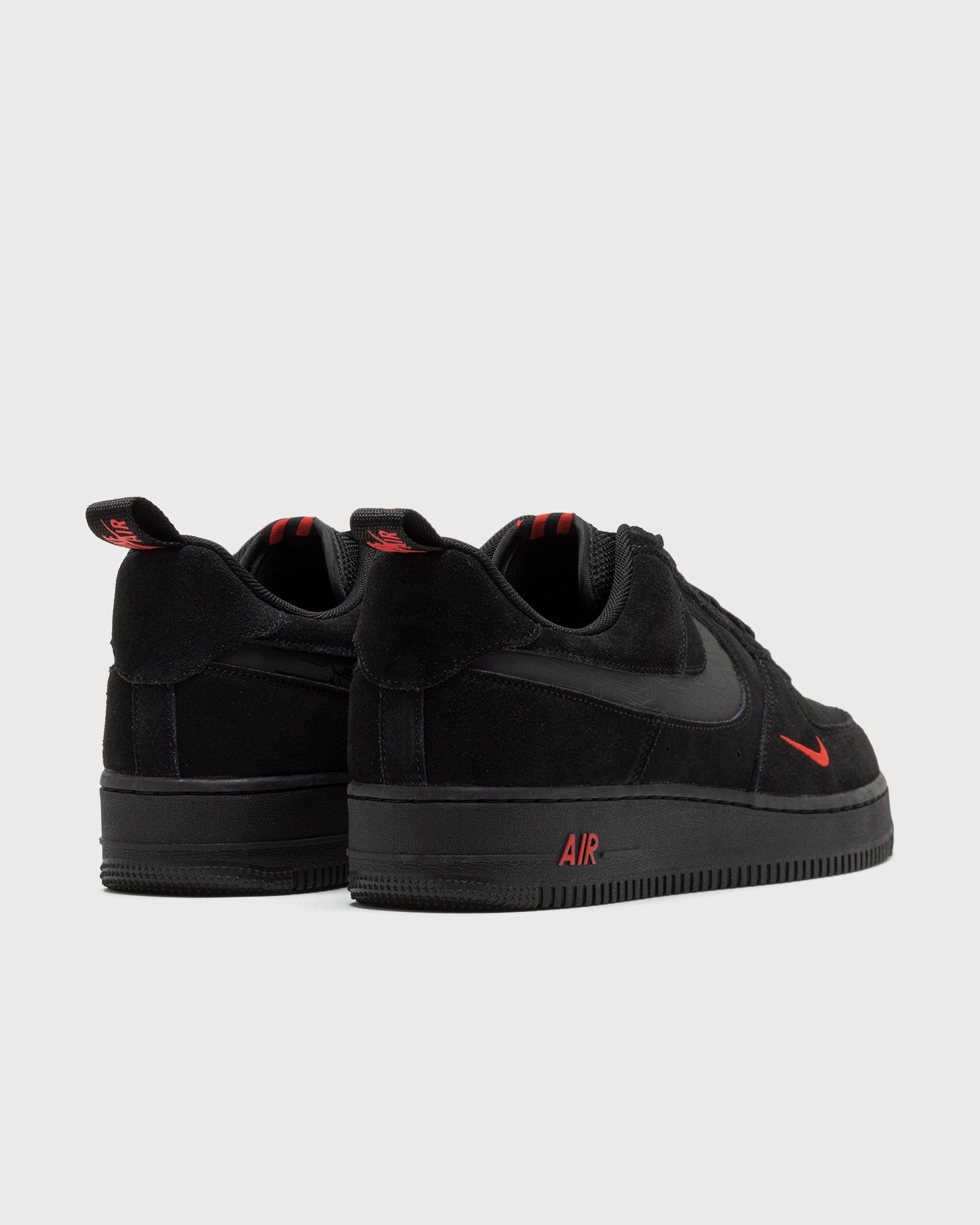 Nike Air Force 1 '07 LV8