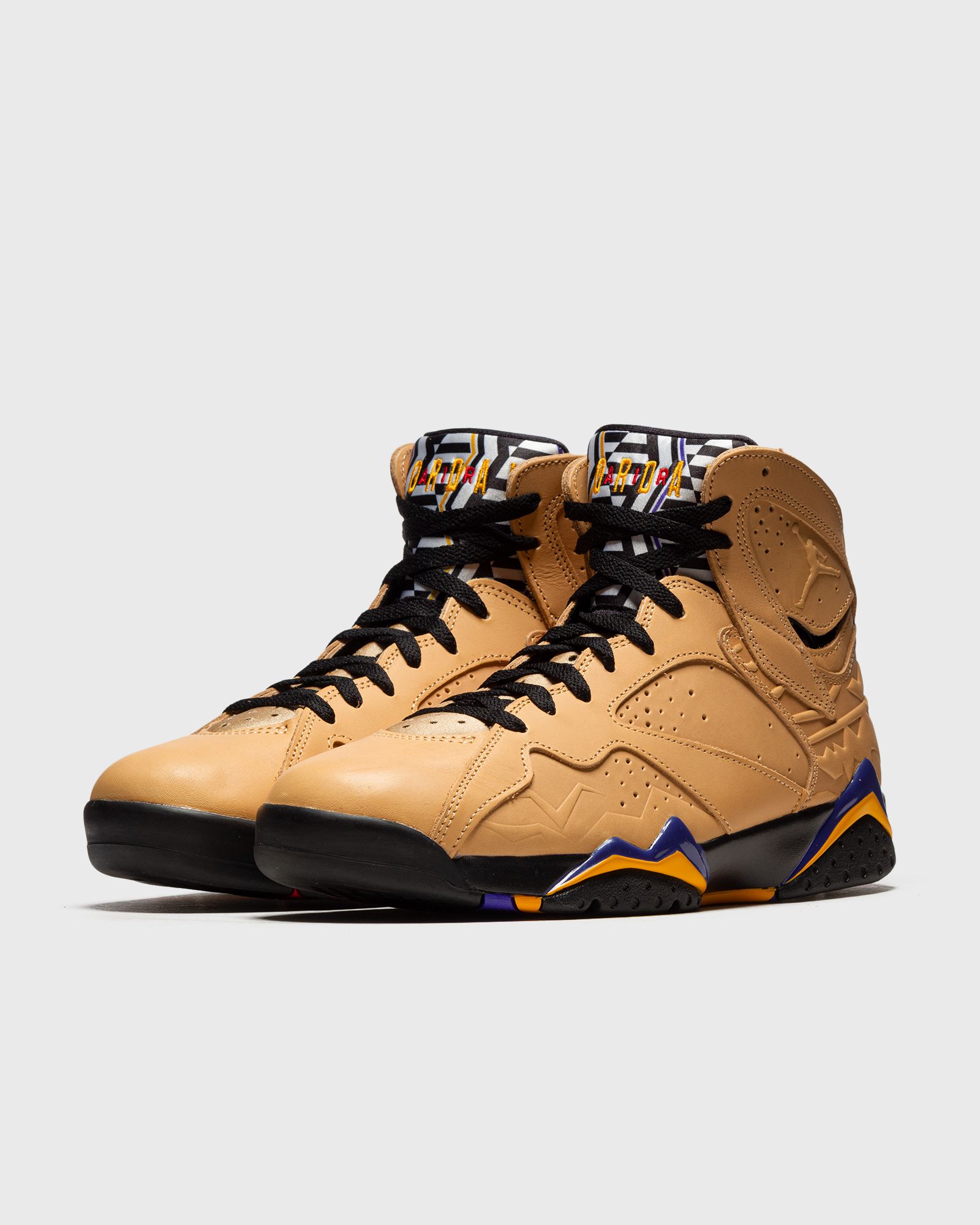 AIR JORDAN 7 RETRO SE "AFROBEATS"