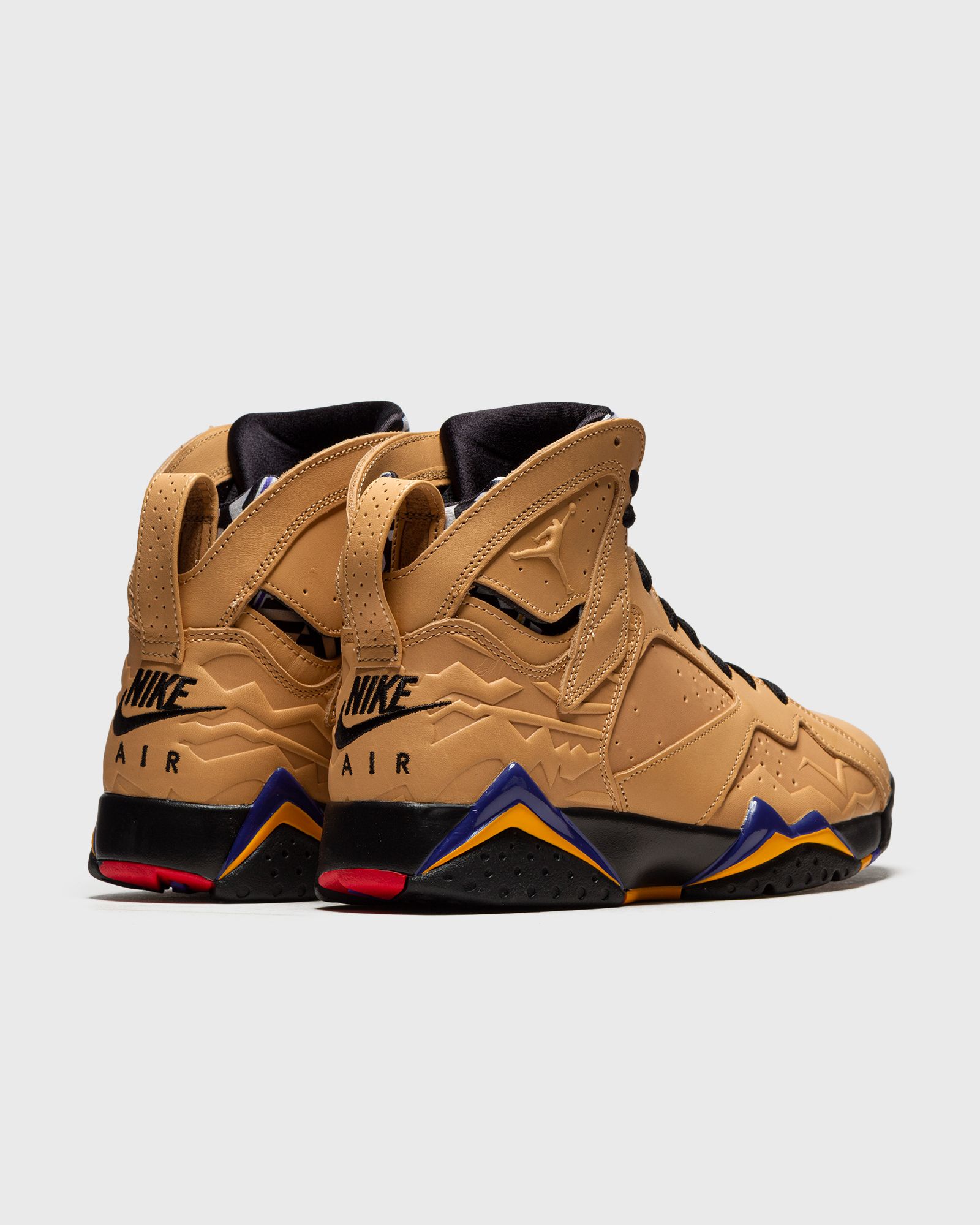 AIR JORDAN 7 RETRO SE "AFROBEATS"