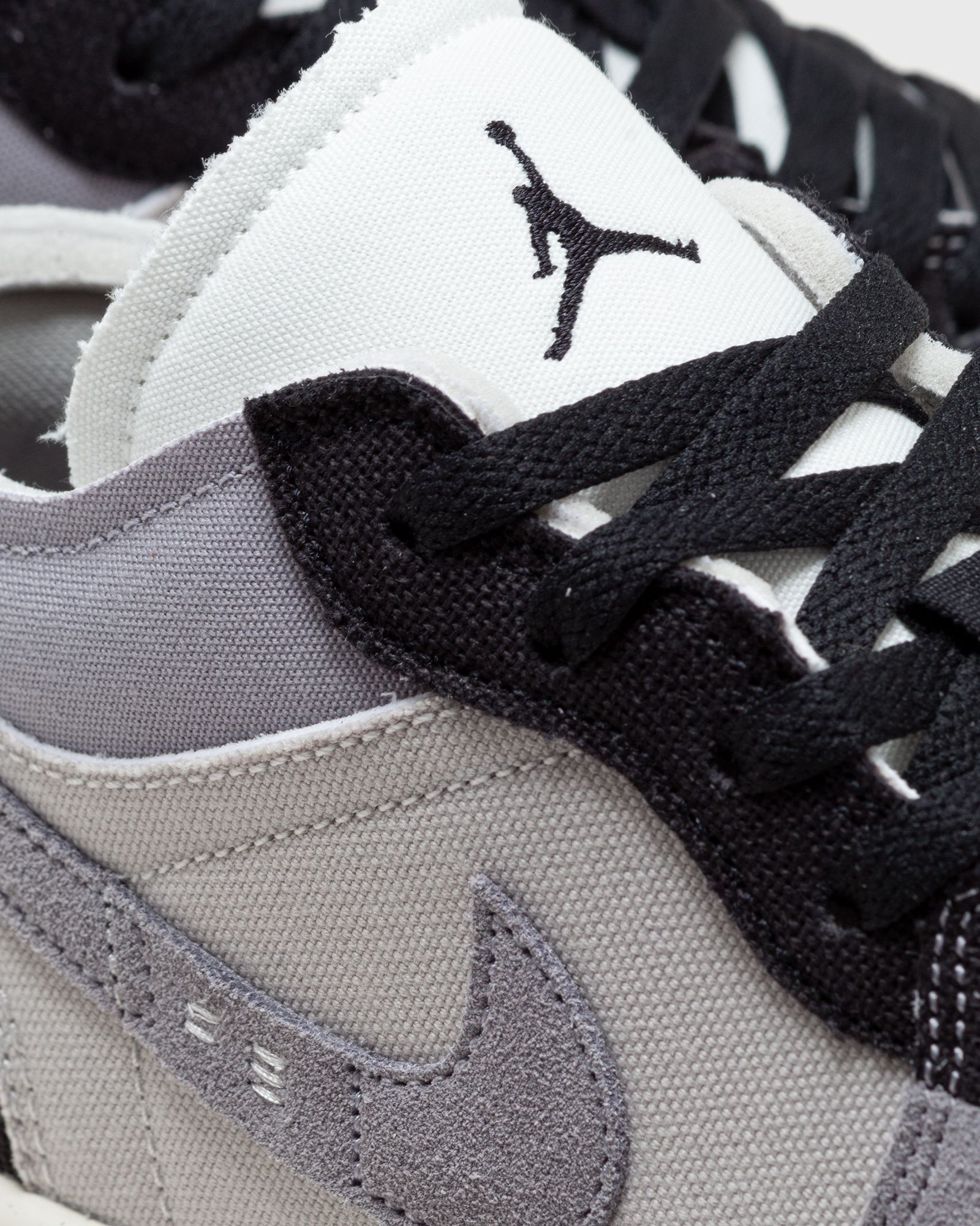 AIR JORDAN 1 LOW SE CRAFT