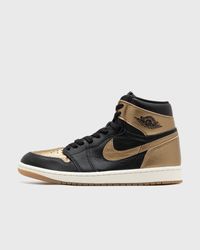 AIR JORDAN 1 RETRO HIGH OG "BLACK AND GOLD"