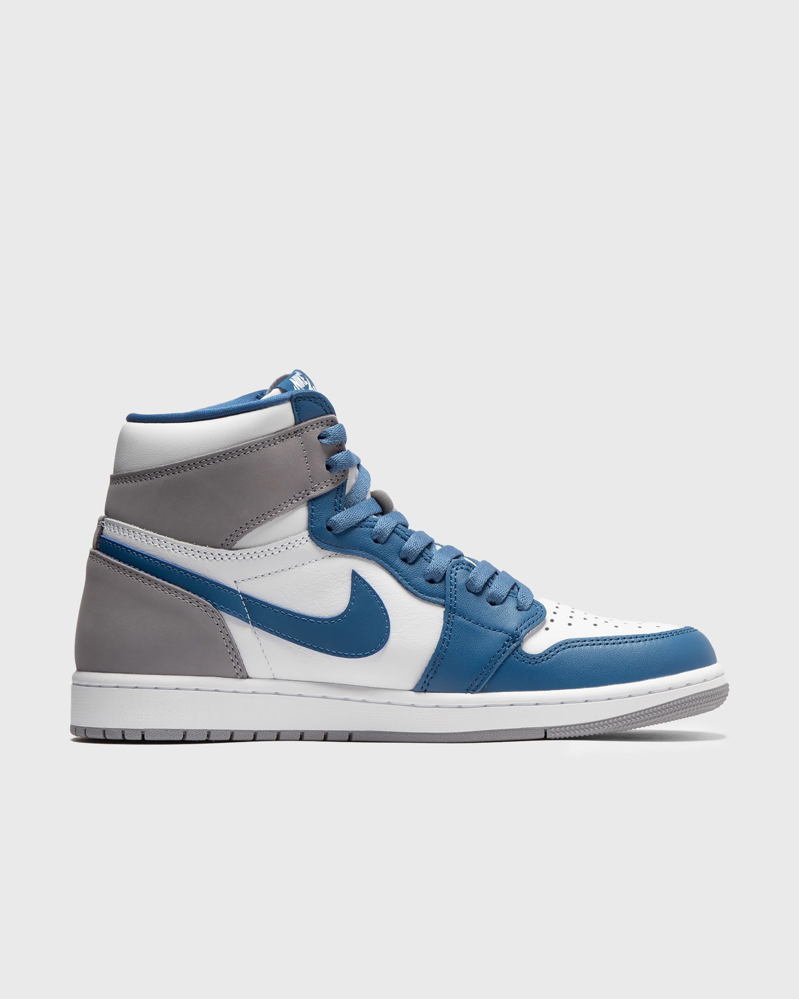 AIR JORDAN 1 RETRO HIGH OG "True Blue"