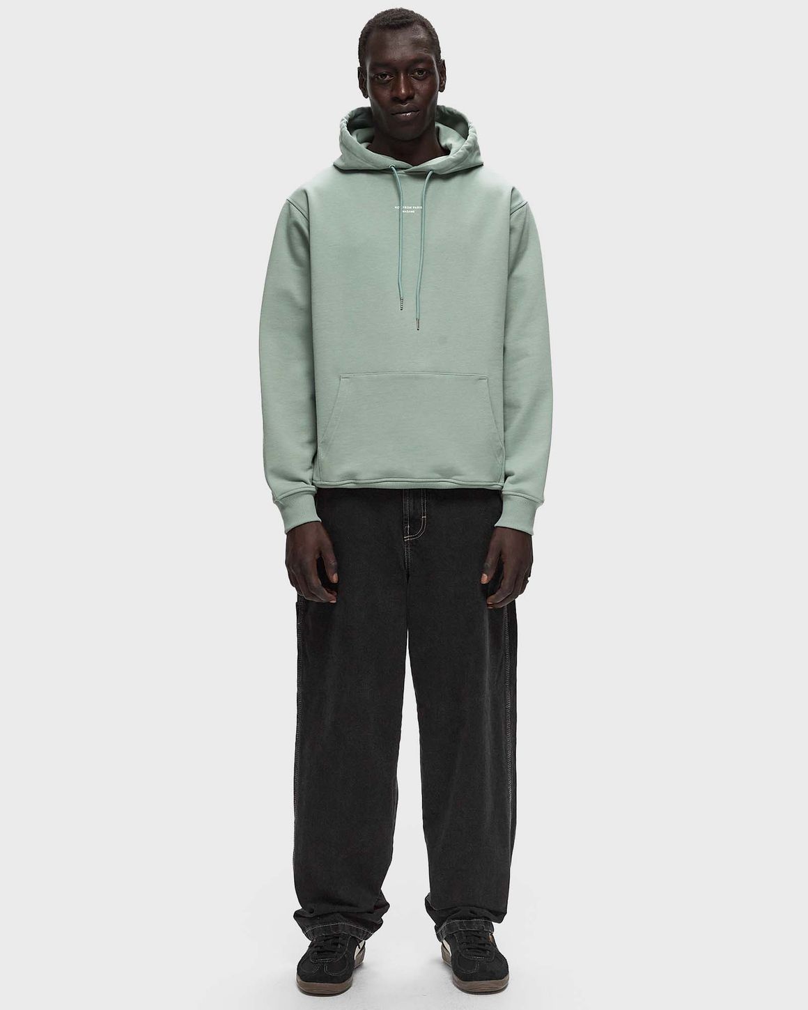 パーカー・フーディ DROLE DE MONSIEUR FW25 HOODIE (HO161 CO127BLACK) Drôle de Monsieur Le Hoodie Slogan Classique Green | BSTN Store