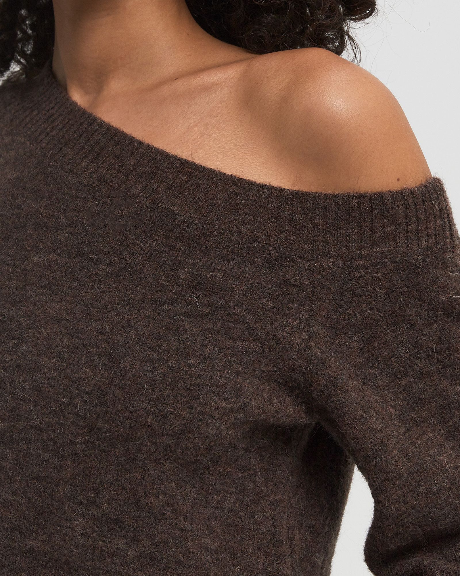 ENADA O-S LS KNIT 7216