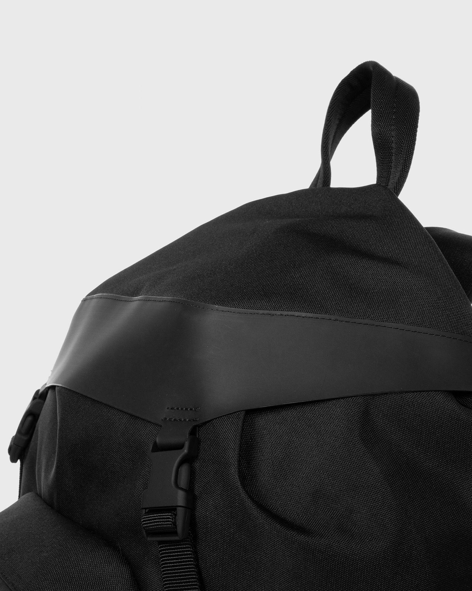 Neil Barrett Topload