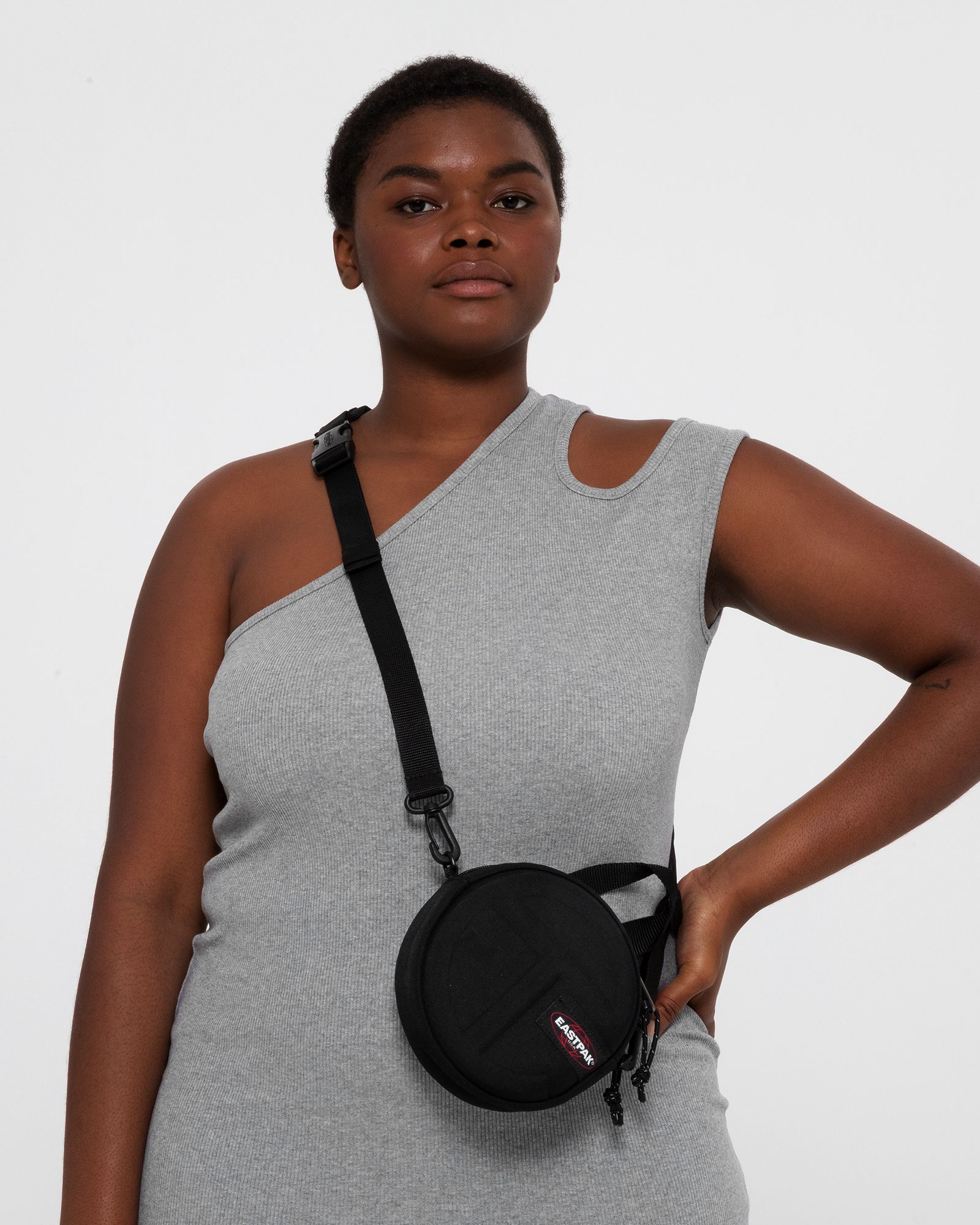 TELFAR CIRCLE BAG 