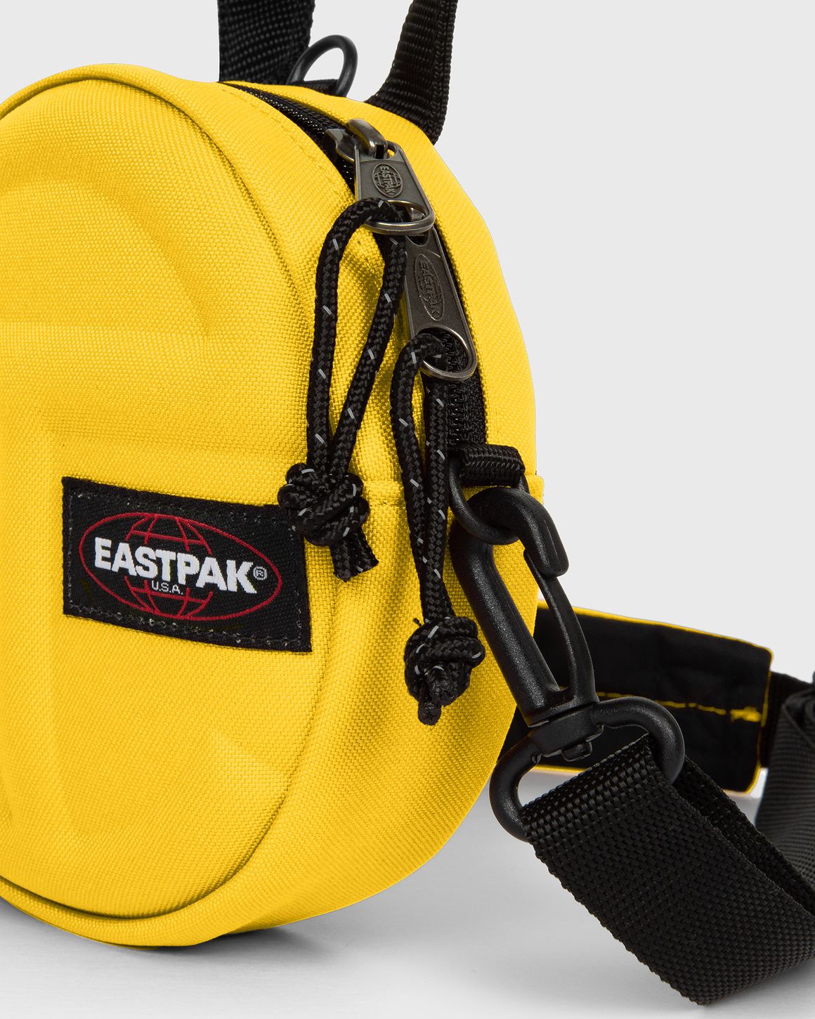 ショルダーバッグ EASTPAK SS24 CIRCLE BAG. (EK0A5BBC 3Q81) Eastpak TELFAR CIRCLE BAG Yellow | BSTN Store