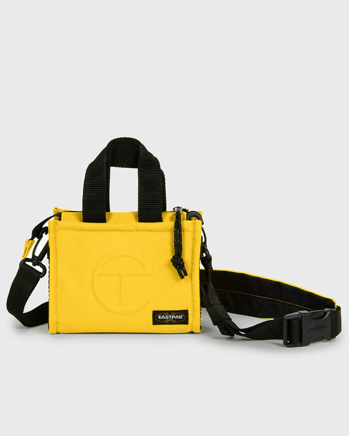 即お届け Telfar x Eastpak コラボ バッグ イエロー スモール Eastpak x Telfar Small Duffle - Yellow