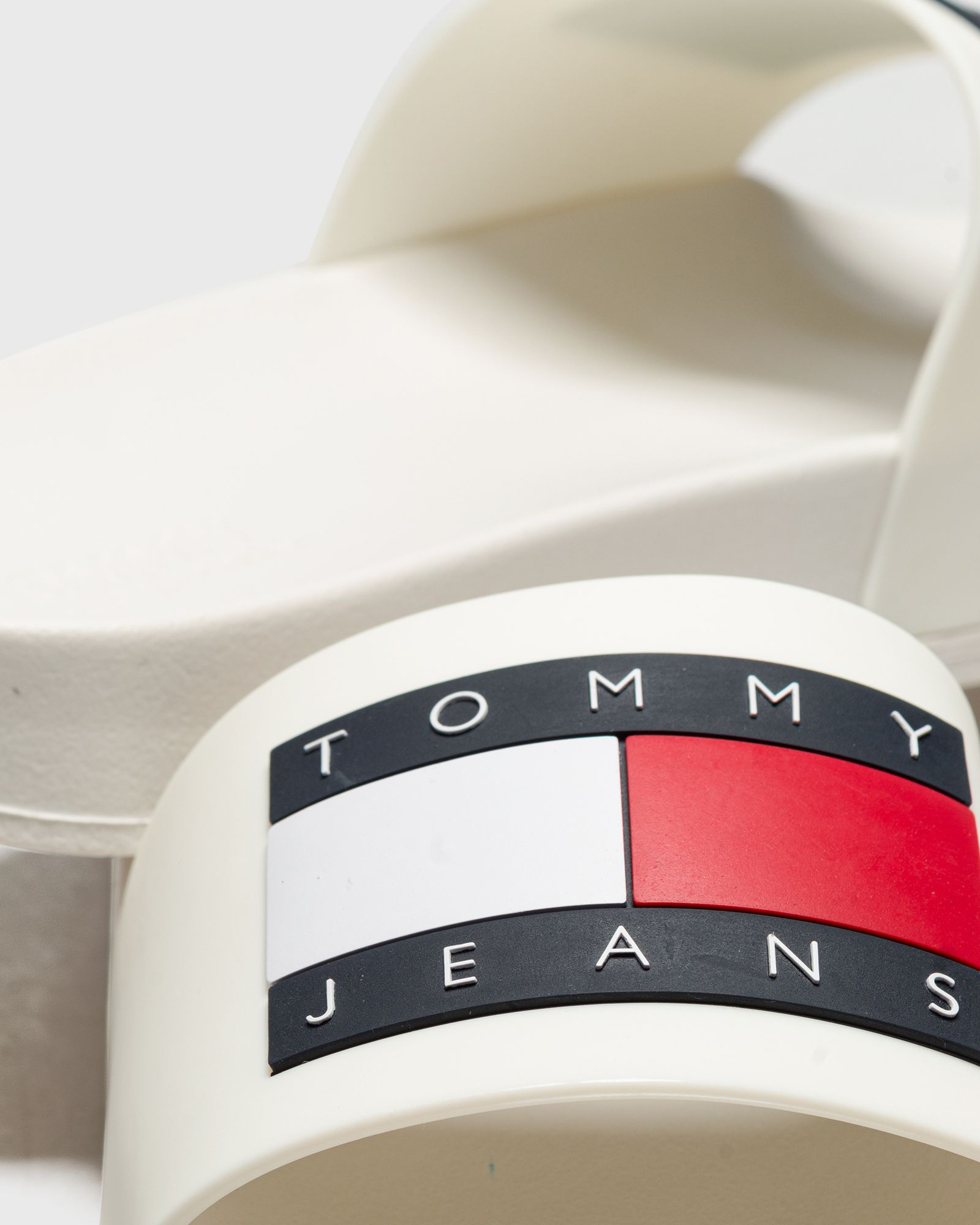 WMNS TOMMY JEANS FLAG POOL SLIDE