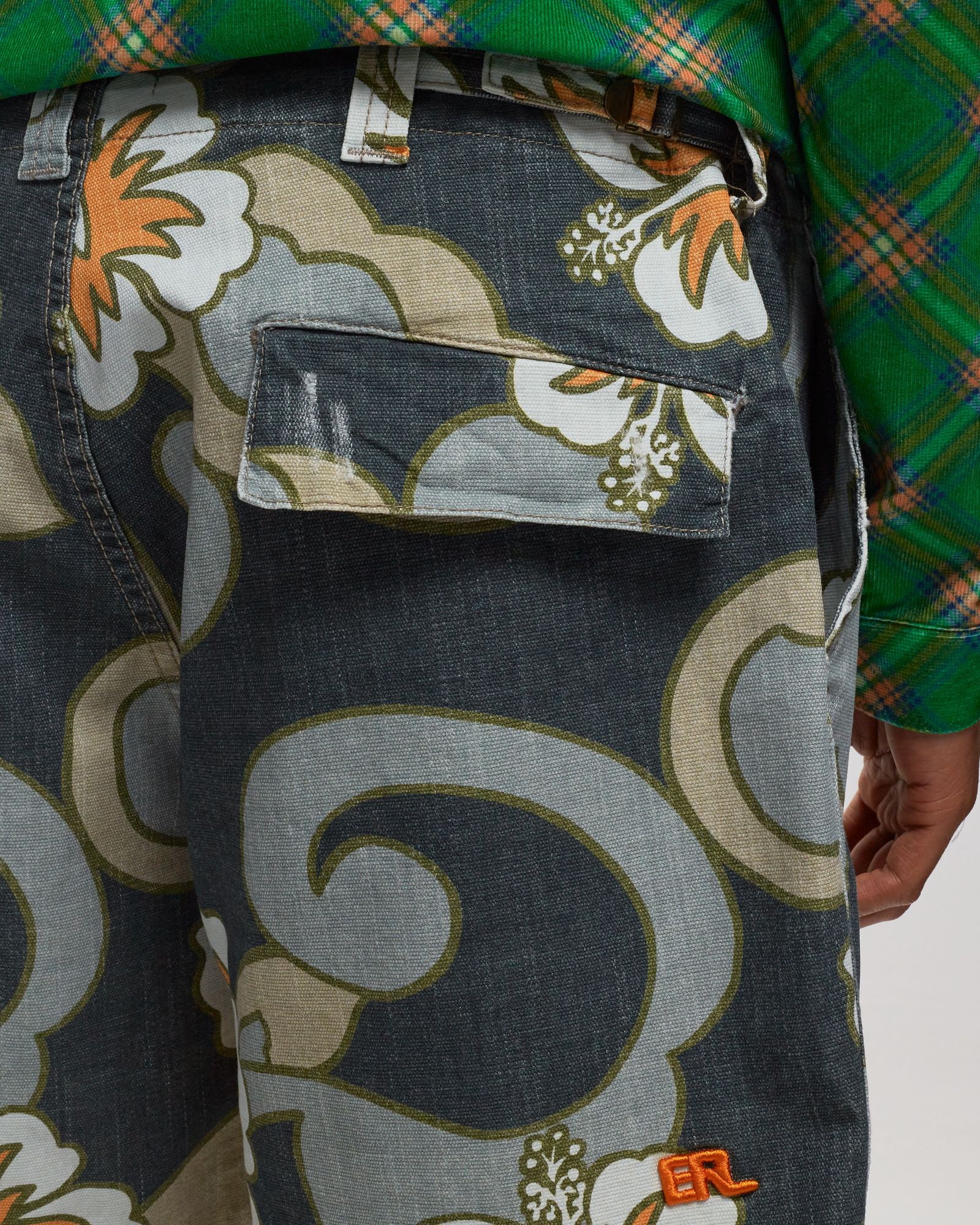 PRINTED SHORTS WOVEN