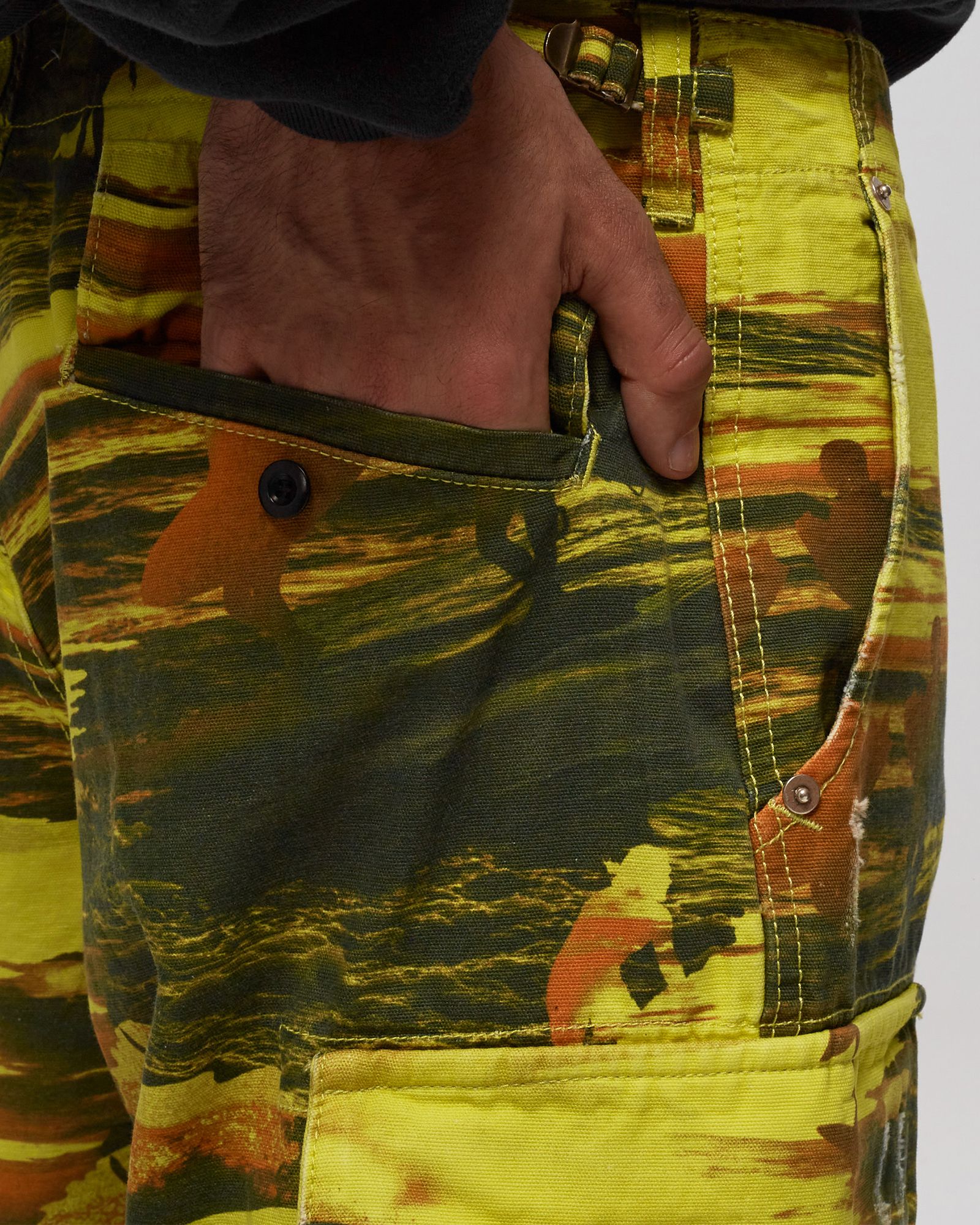 UNISEX PRINTED CARGO PANTS WOVEN