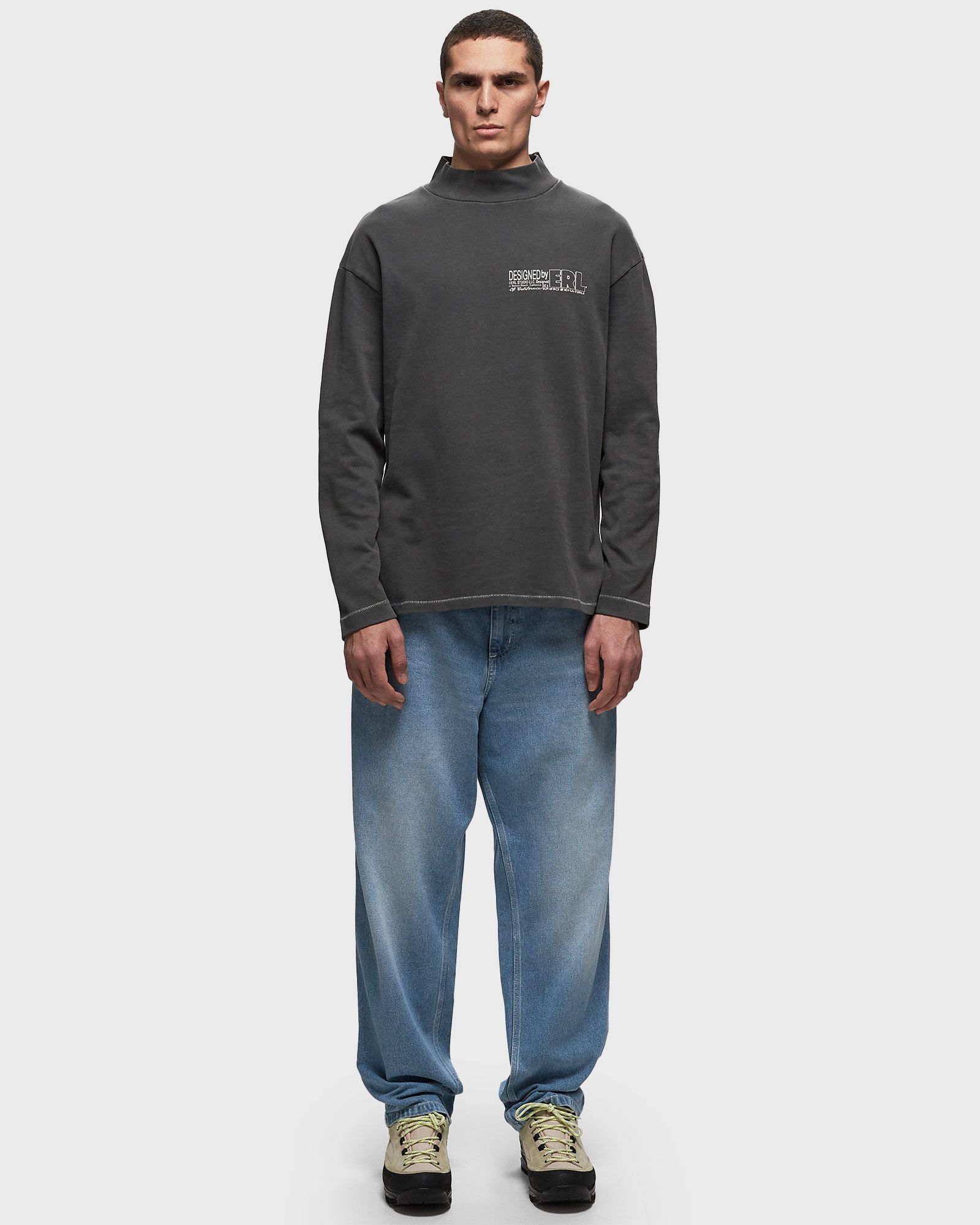 MAKE BELIEVE ERL LONGSLEEVE TSHIRT KNIT