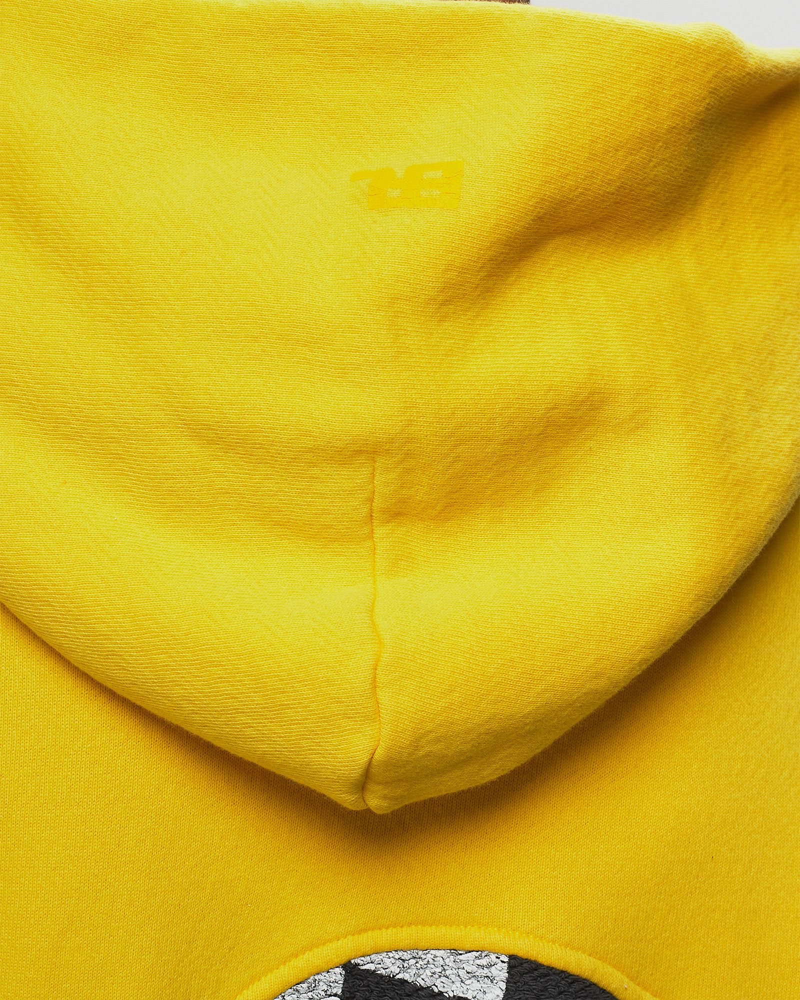 YELLOW CHECKER SWIRL HOODIE KNIT