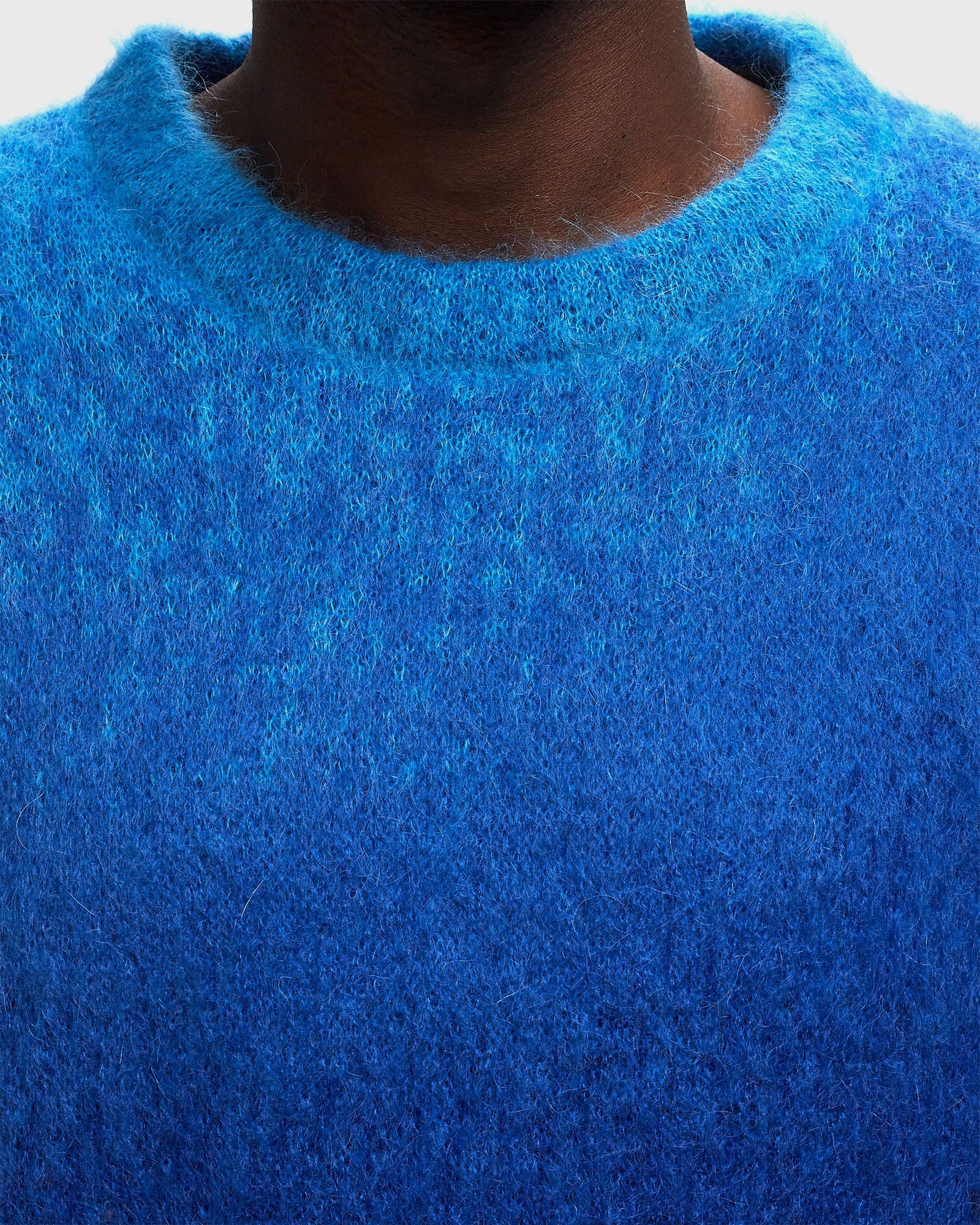 GRADIENT SWEATER KNIT