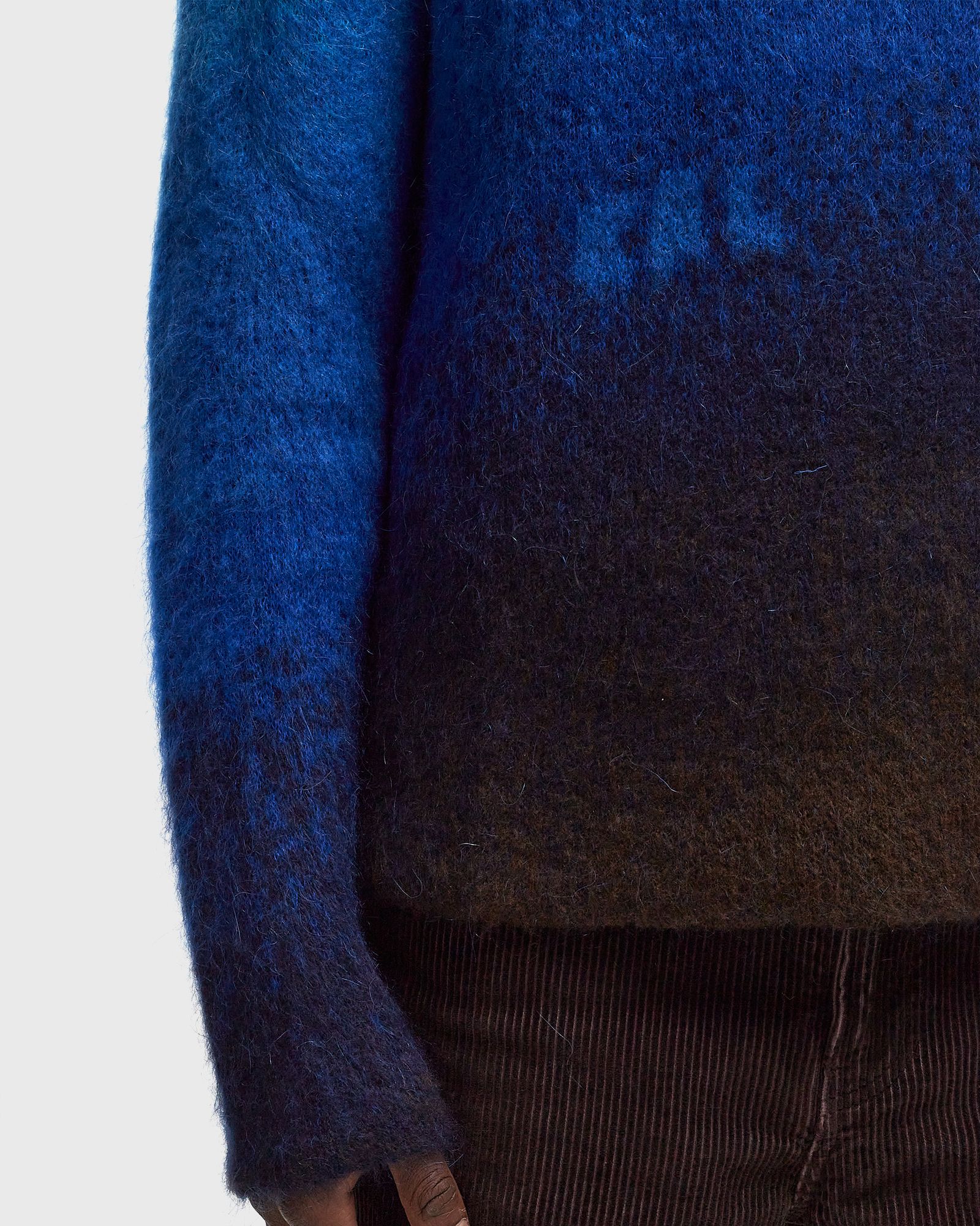 GRADIENT SWEATER KNIT
