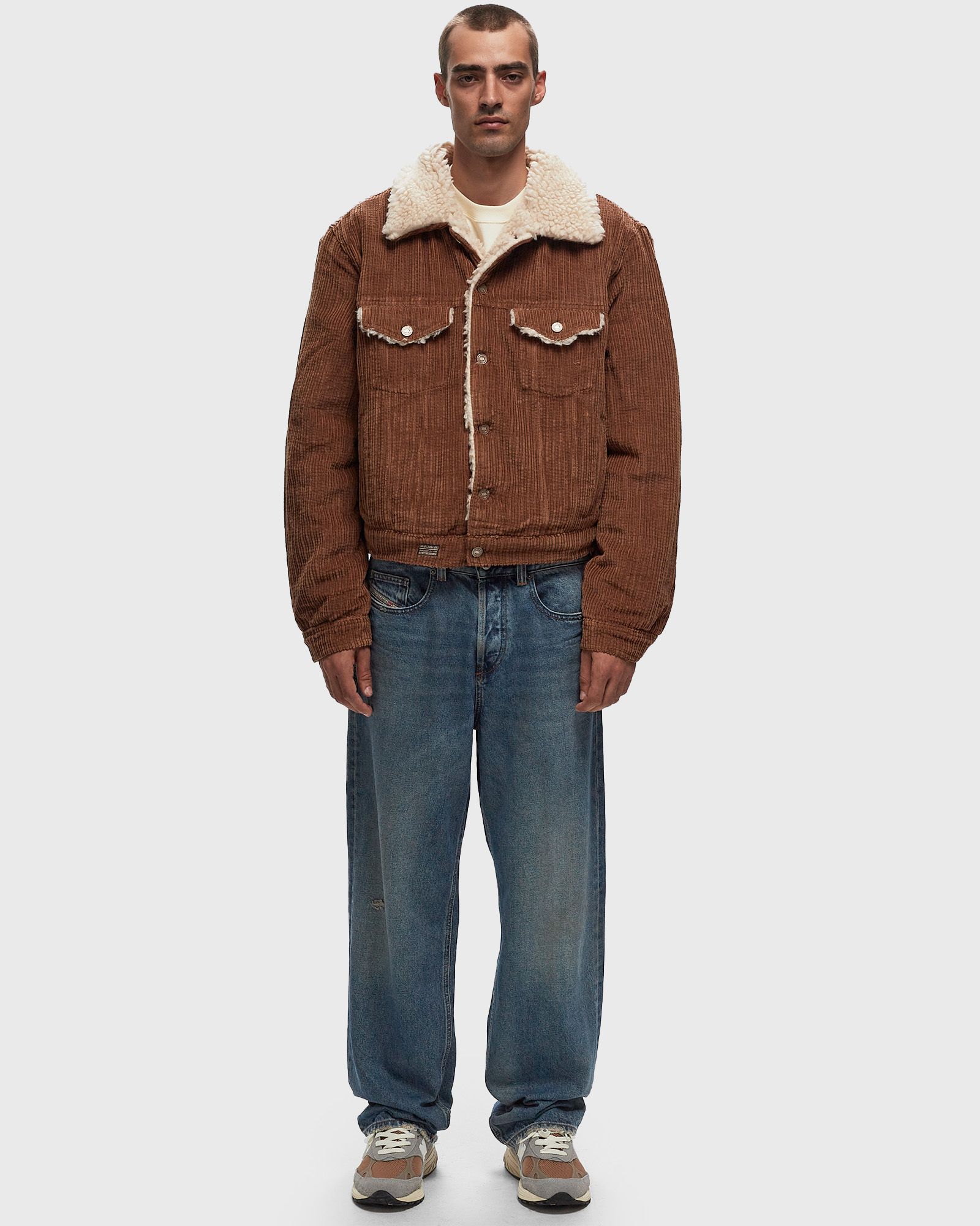 SHERPA CORDUROY TRUCKER JACKET WOVEN