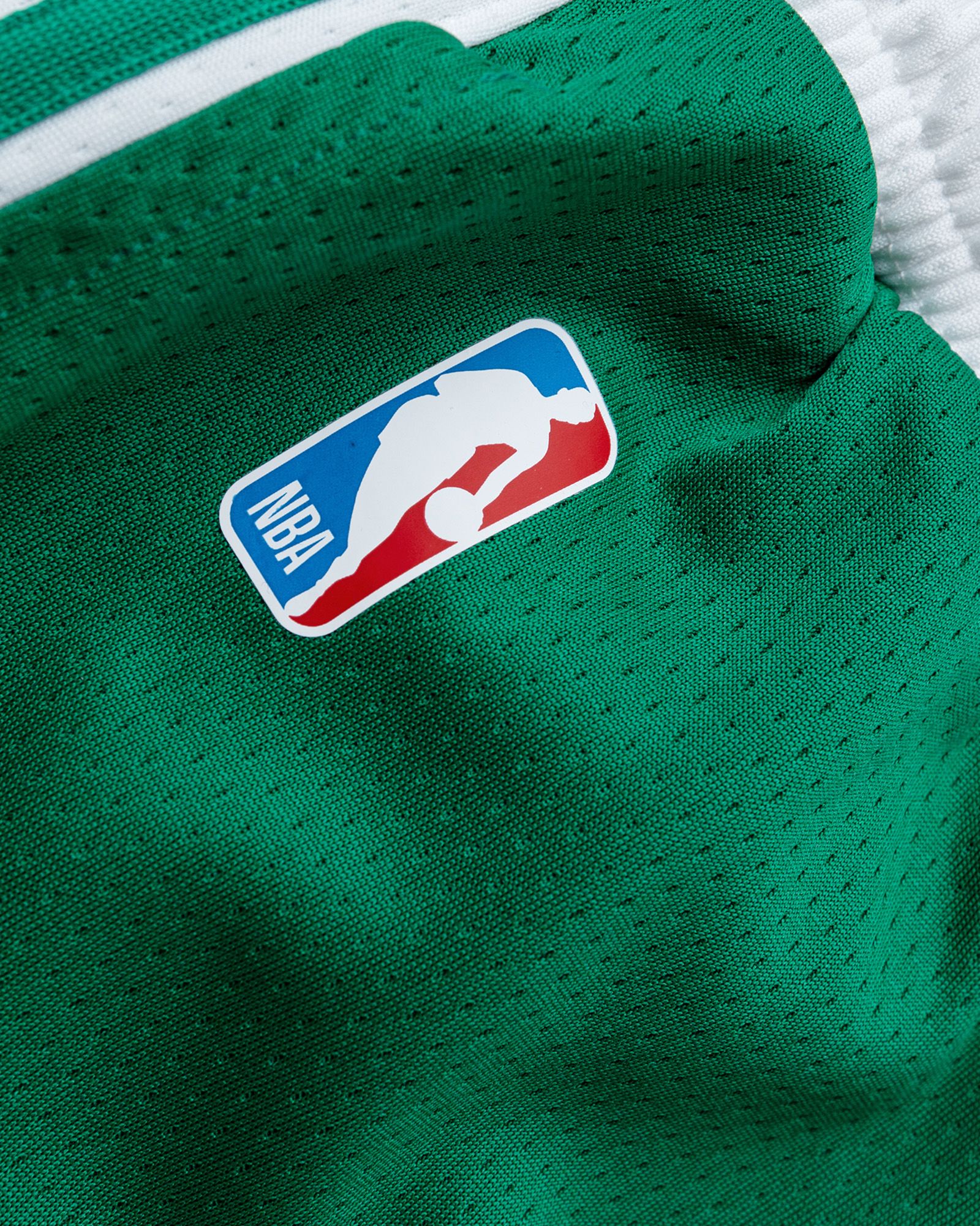 BOSTON CELTICS - ICON SWINGMAN SHORT