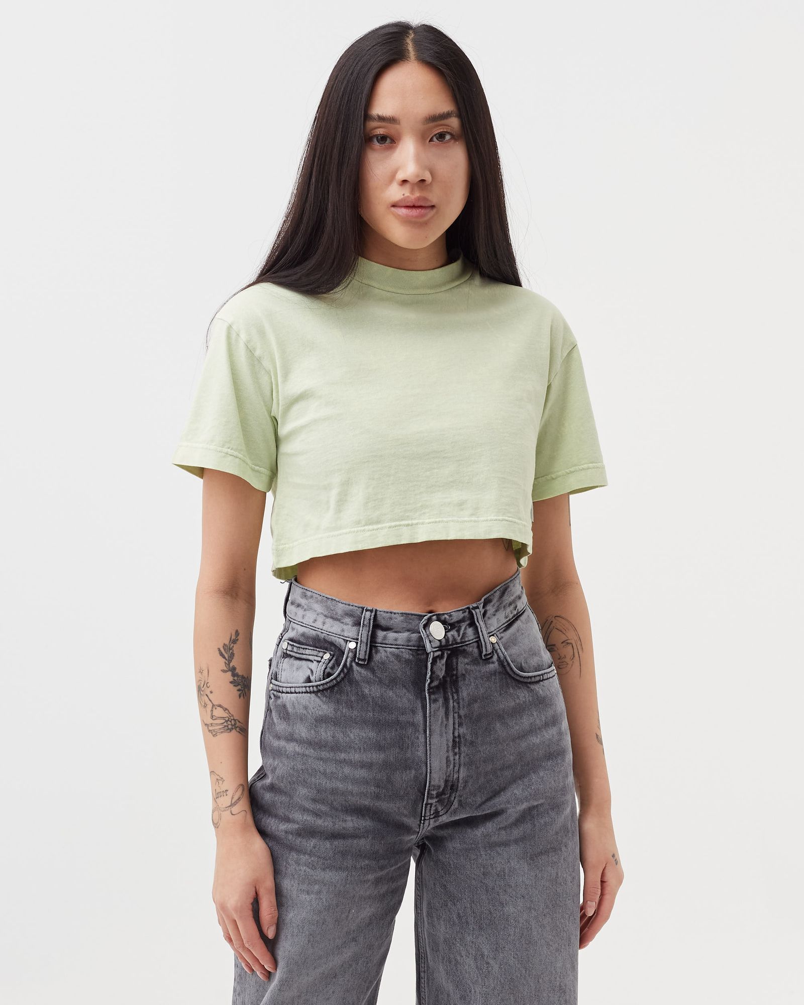 Cropped Tee