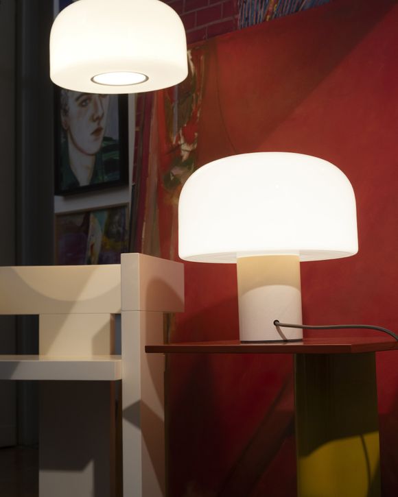 BELLHOP GLASS T EU PLUG