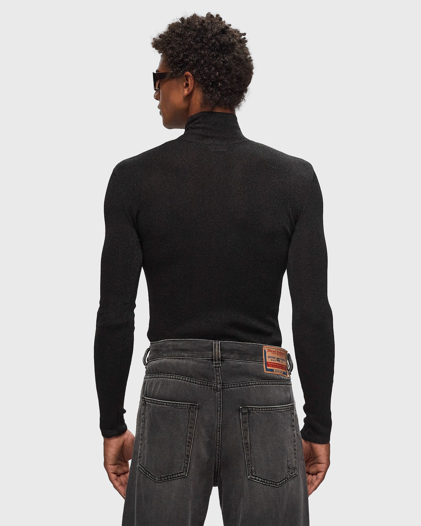 EQUINOX TURTLENECK
