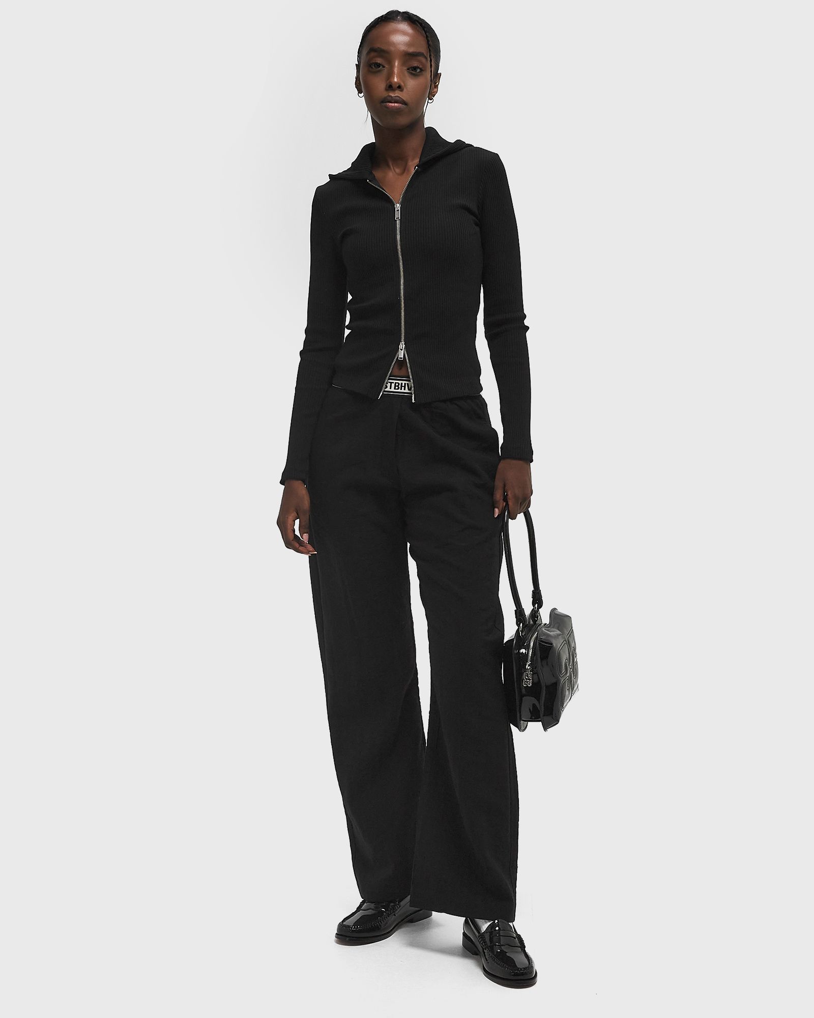 SAAURA ZIP HOODIE 15120