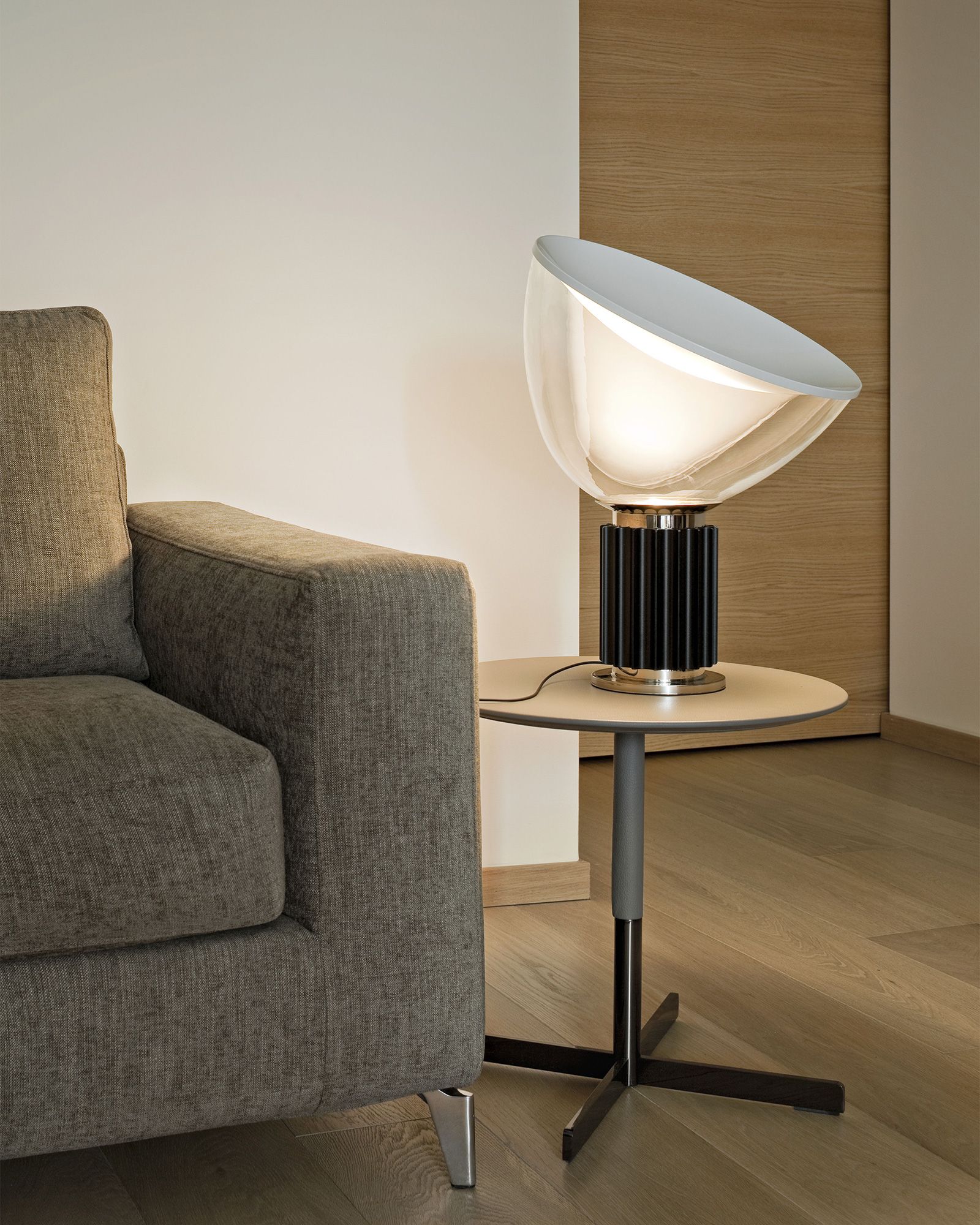 Taccia Small - EU PLUG